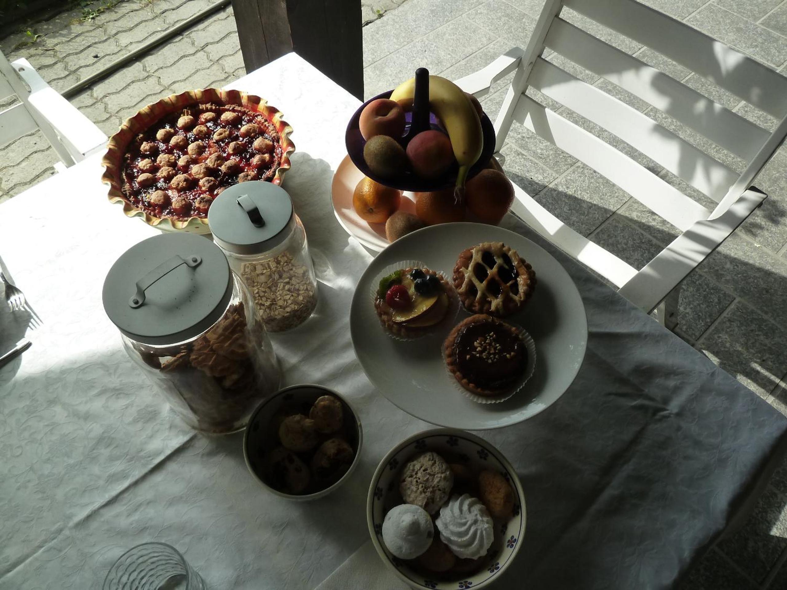 Photo 10