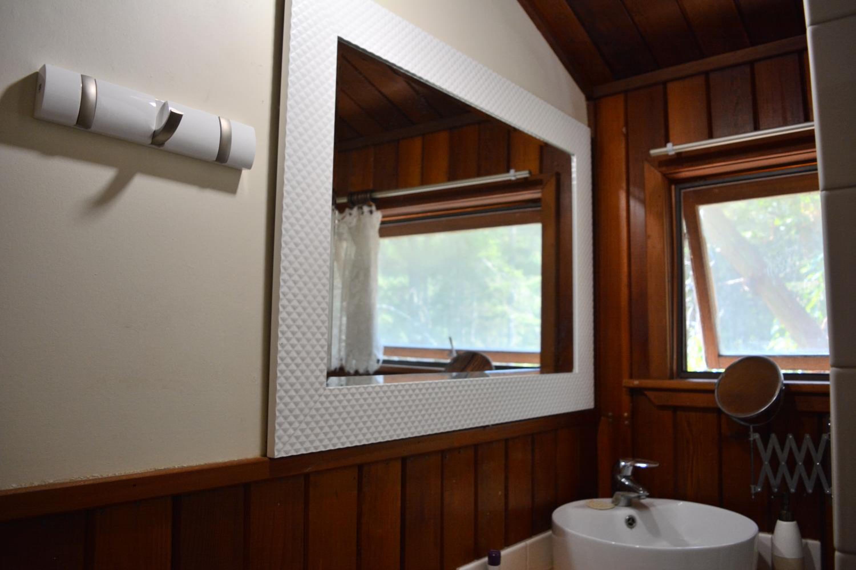 Gabriola Central B&B