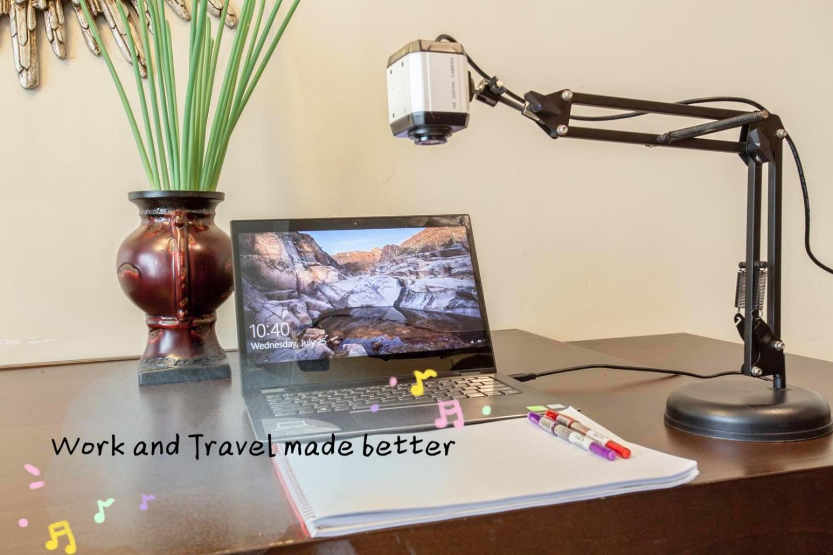 Cozy Airport Condo 7-min Walk to Terminal 3 view 5