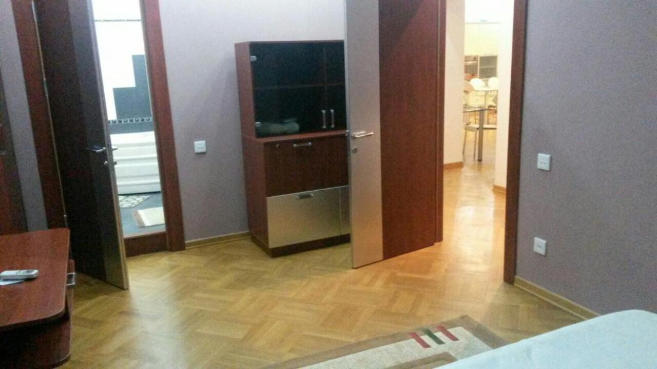 Central Baku Apartment
