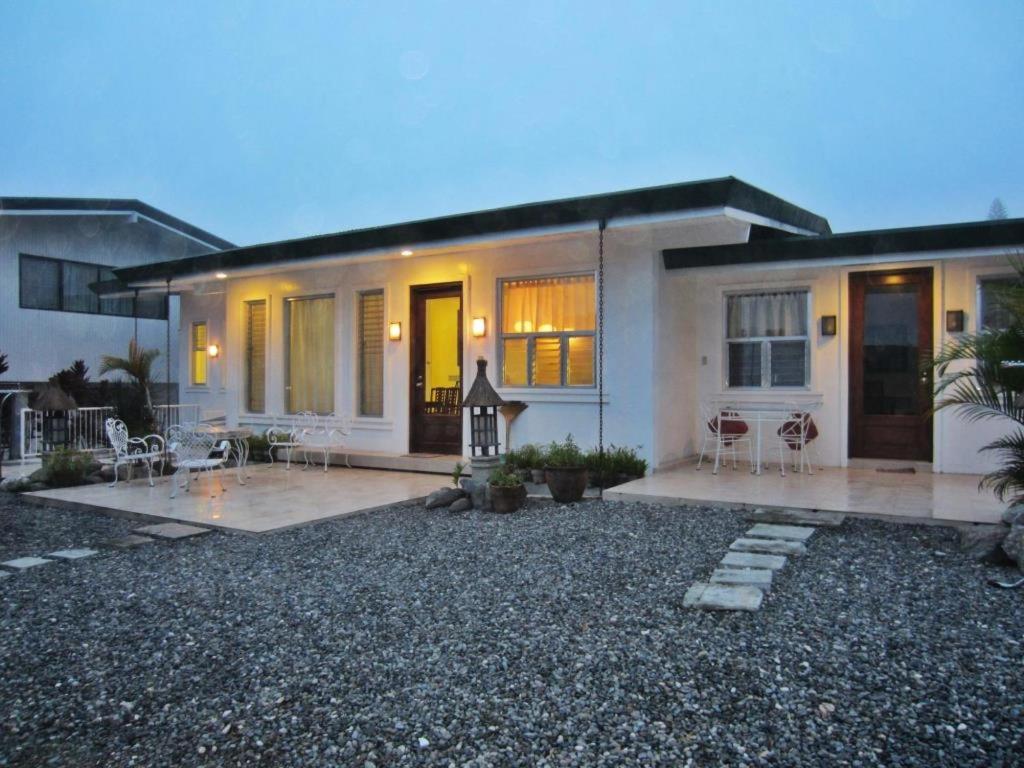 Baguio Vacations - Agreeable Family Baguio Suites - Property Image 1