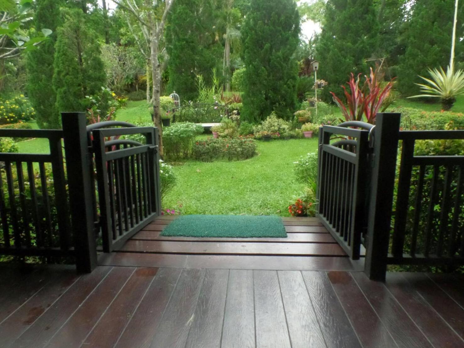 Baan JaoKorKluay บ้านเจ้ากอกล้วย