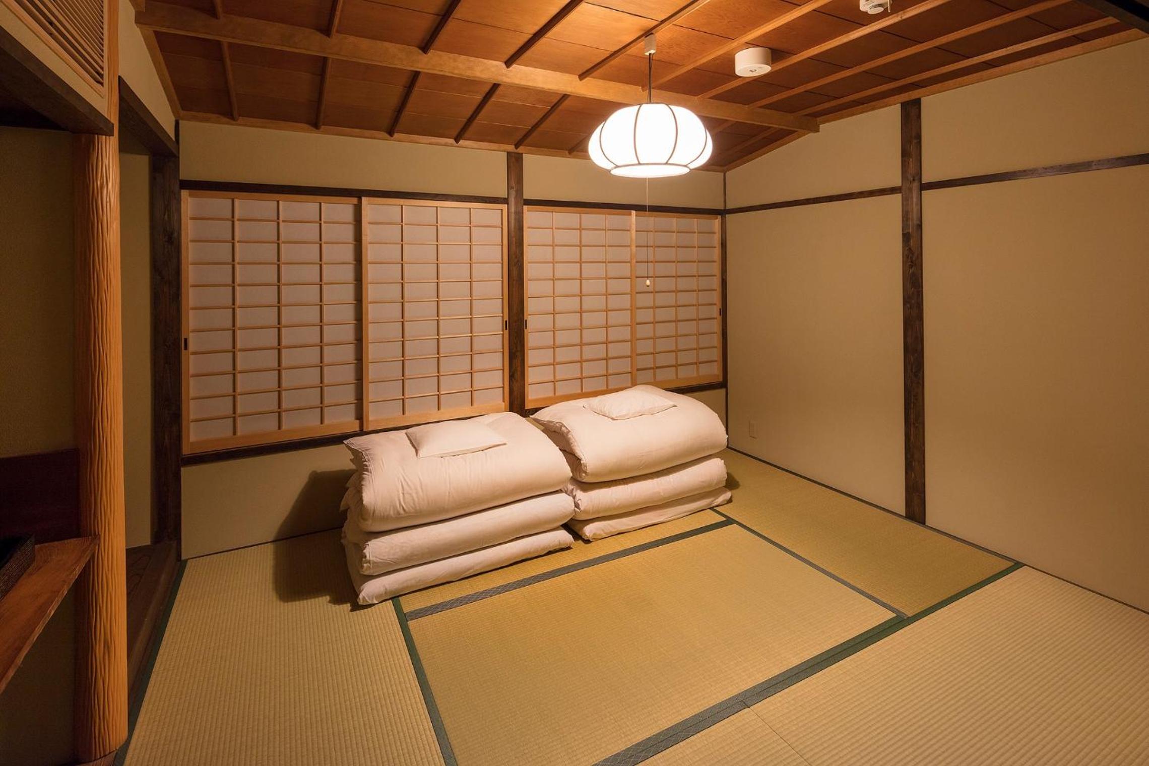 Garaku an Machiya House view 5