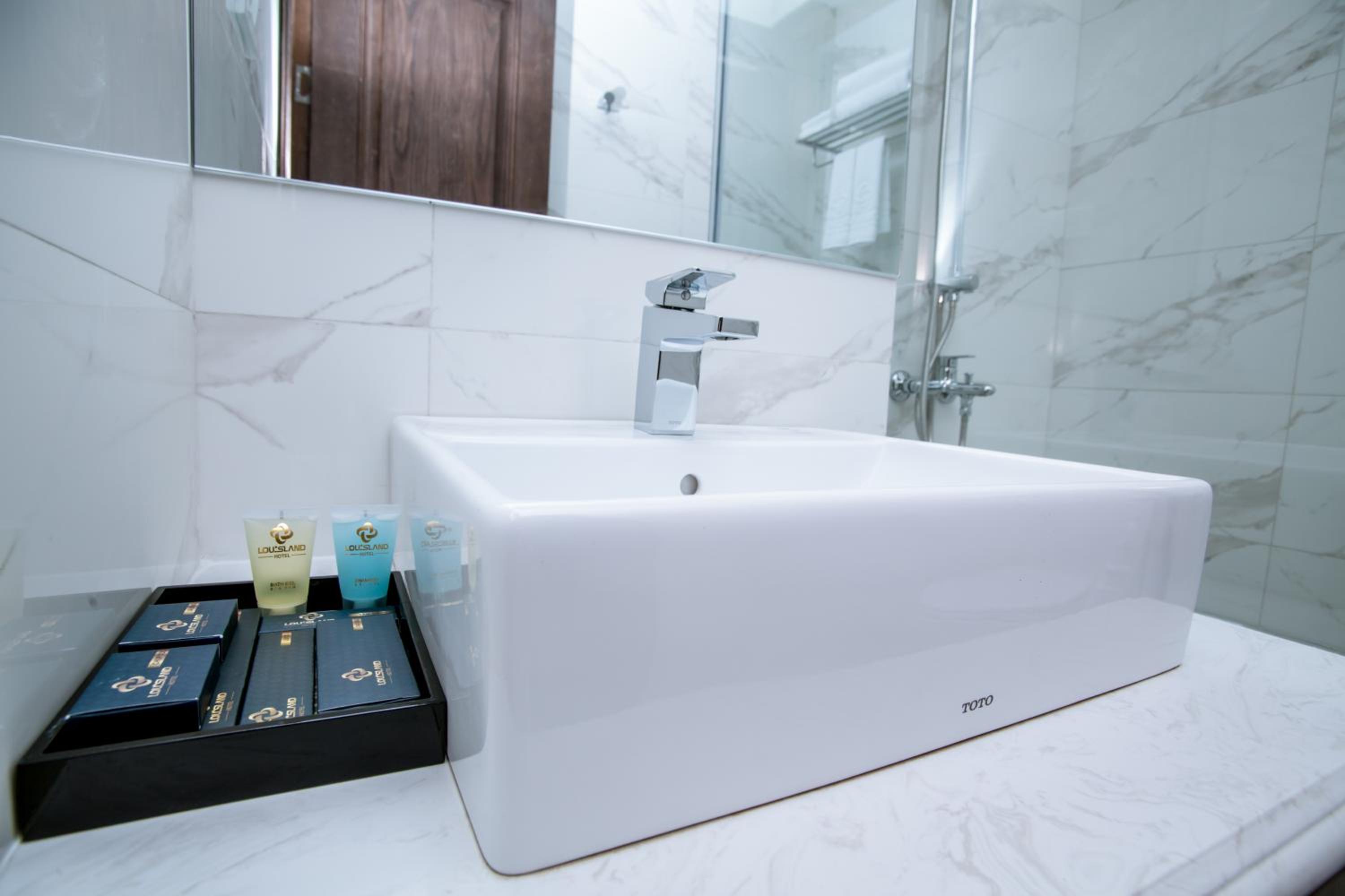 Louisland Hanoi Hotel photo 3