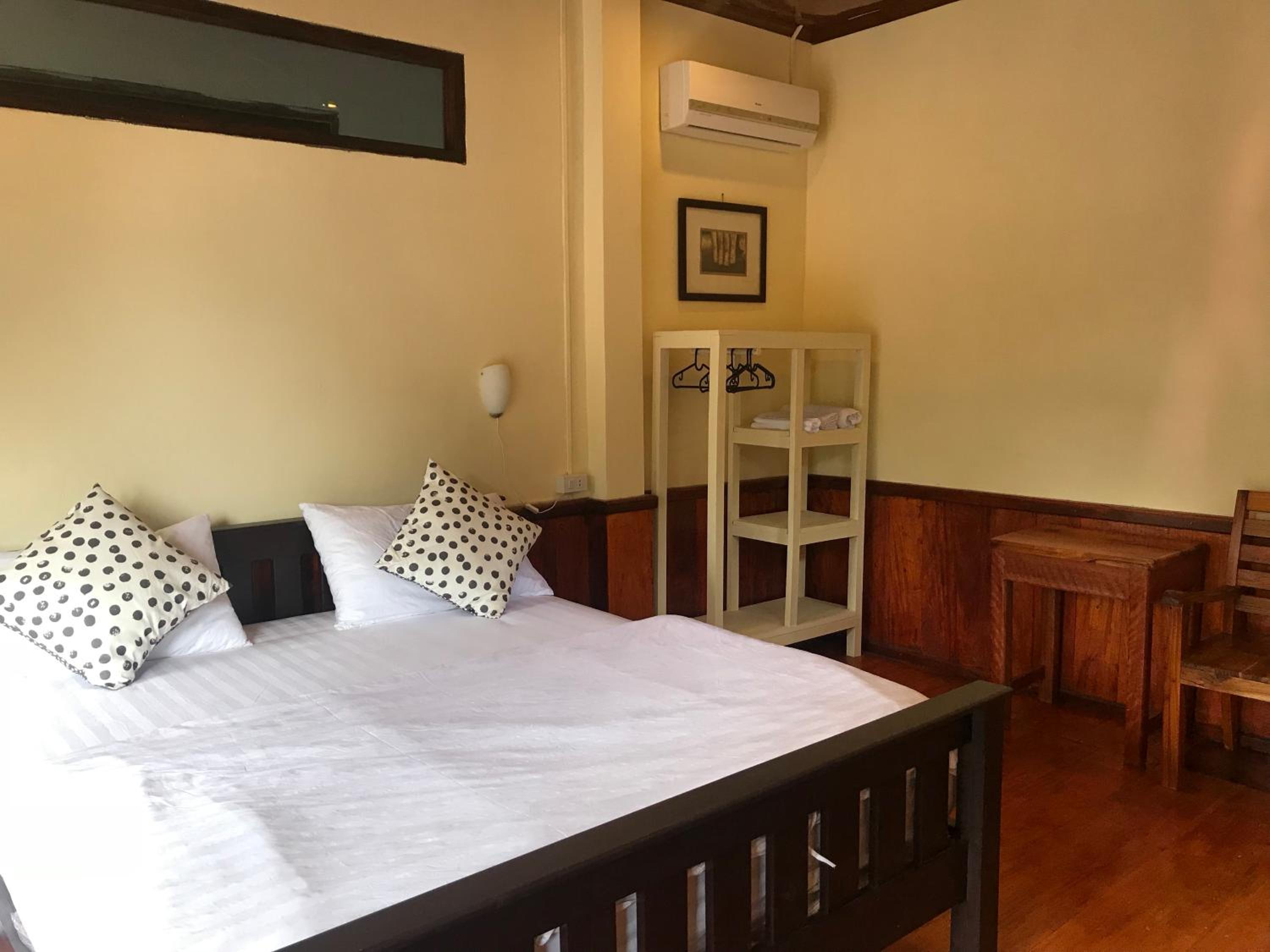 Riverview Bungalows & GH