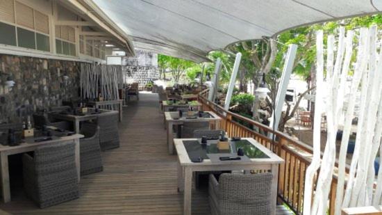 AZURI Serviced Garden Apartment