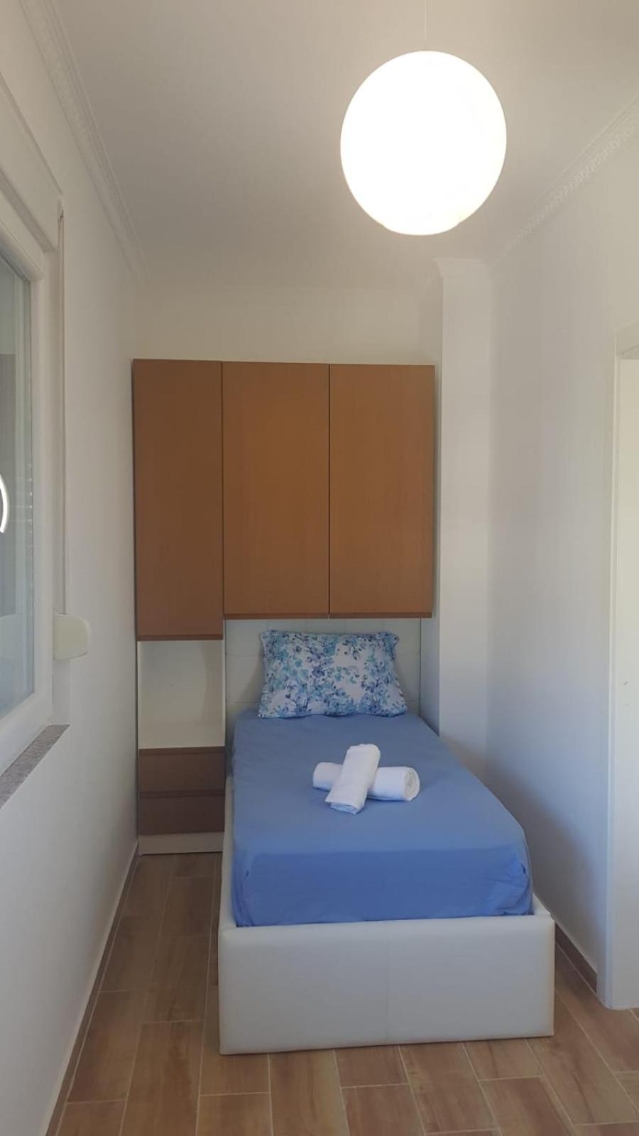 Shengjin - Helios Home