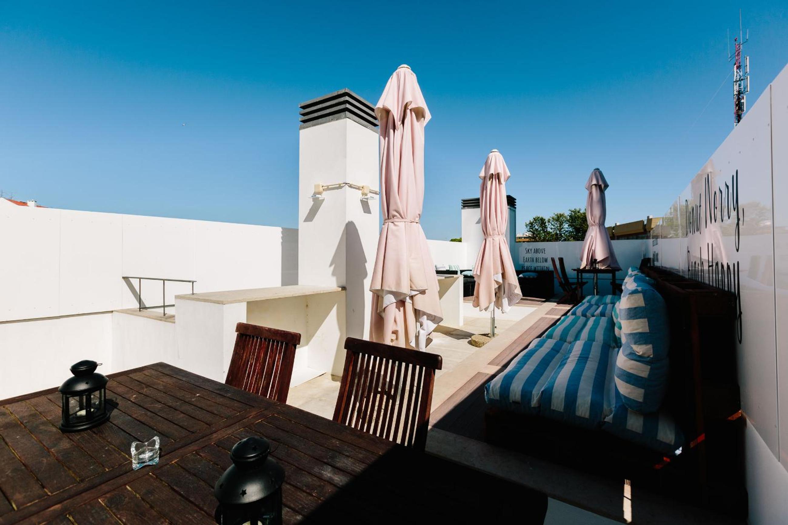 Lisbon South Hostel