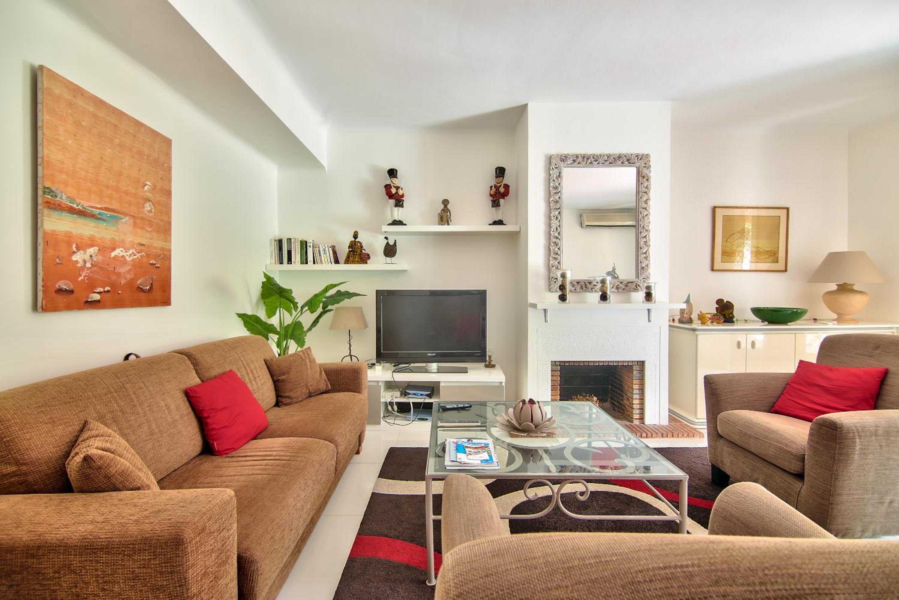 Cannes Film Festival Beach Apartment view 3