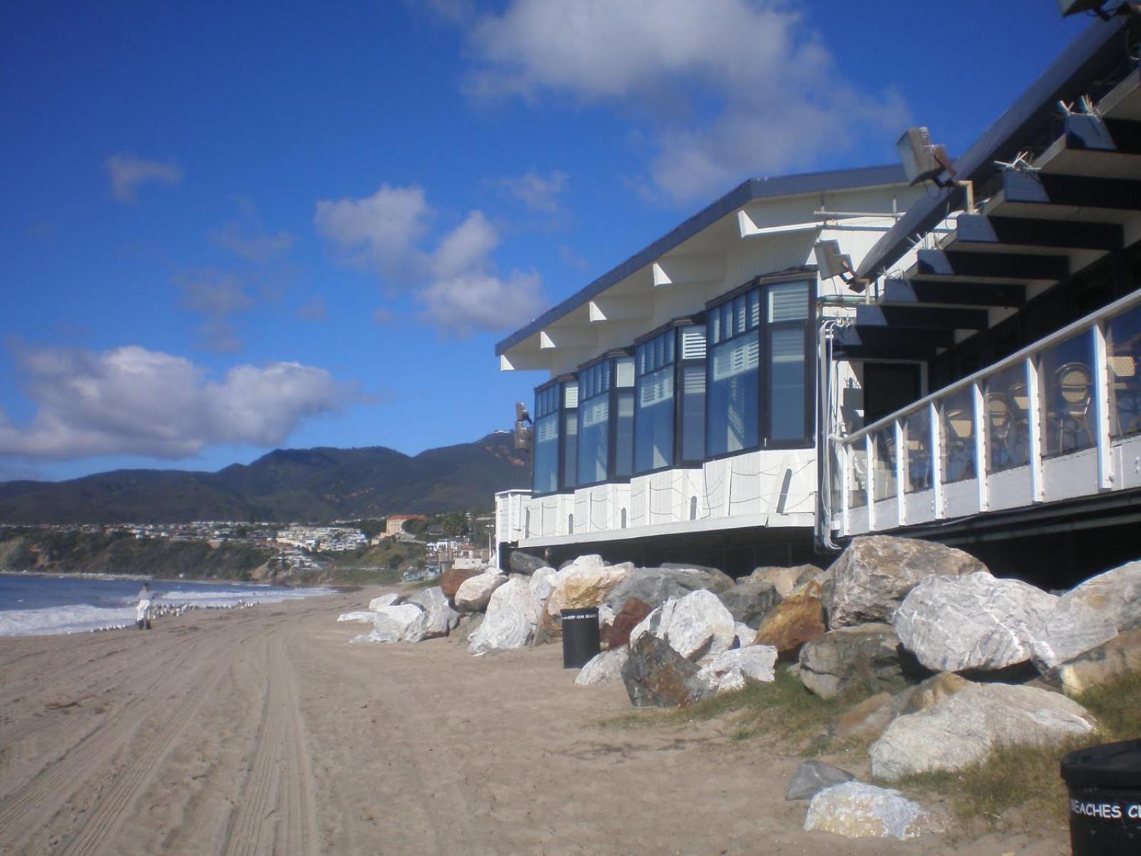 Heaven's Best Kept Secret 4 Min From The Sea view 5