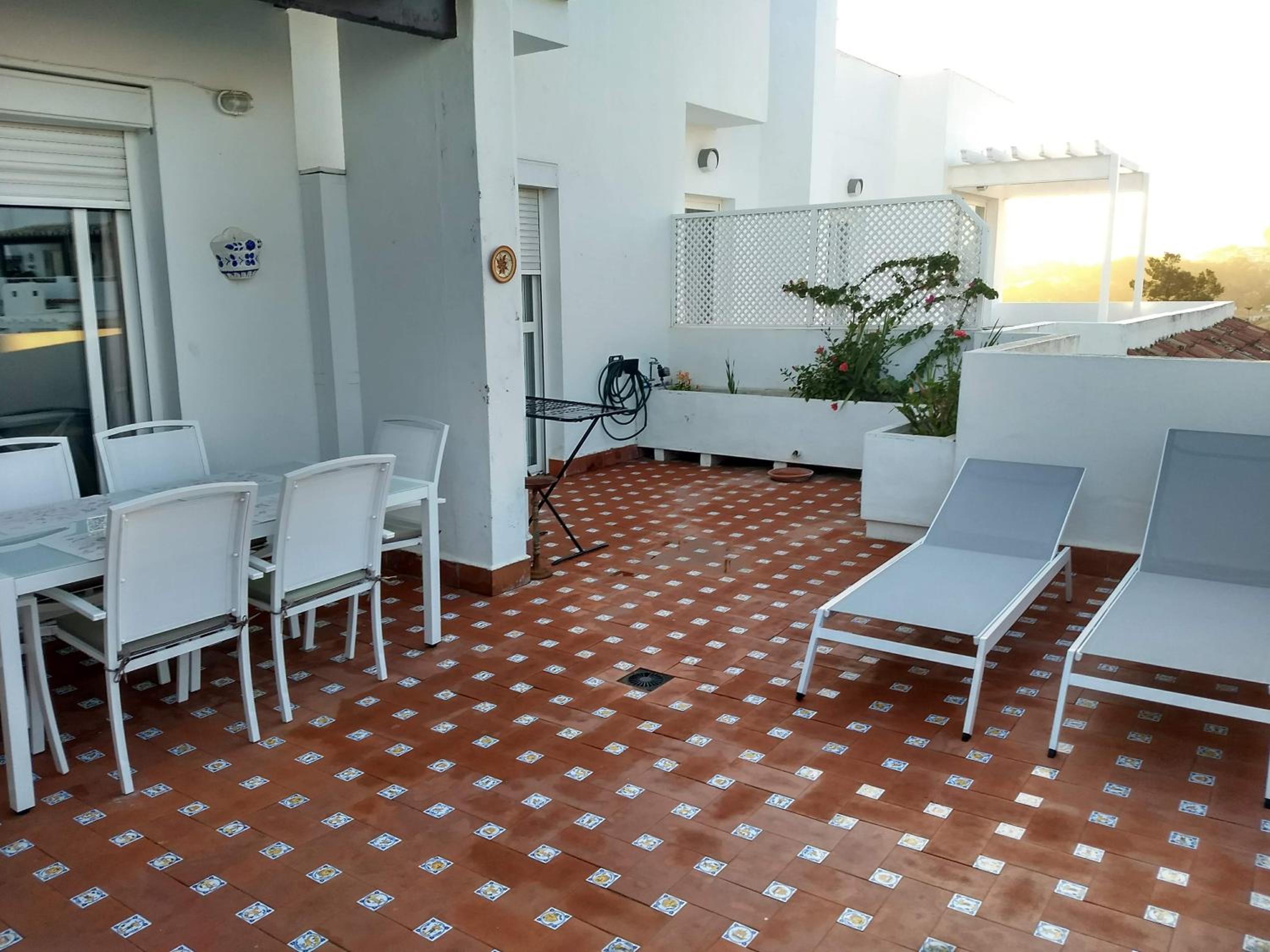 Spacious, Fresh and Fantastic Views