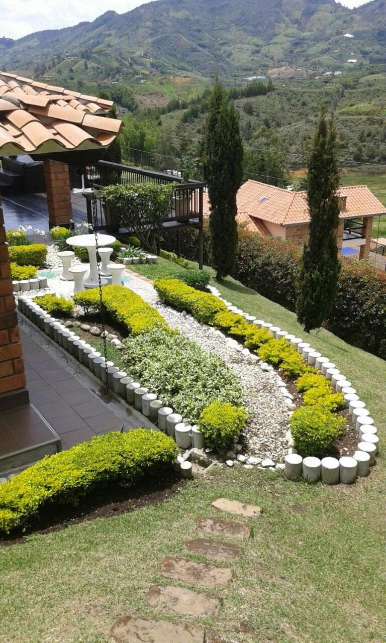 CASA CAMPESTRE MONTECARLO Guatapé- desayuno a pareja