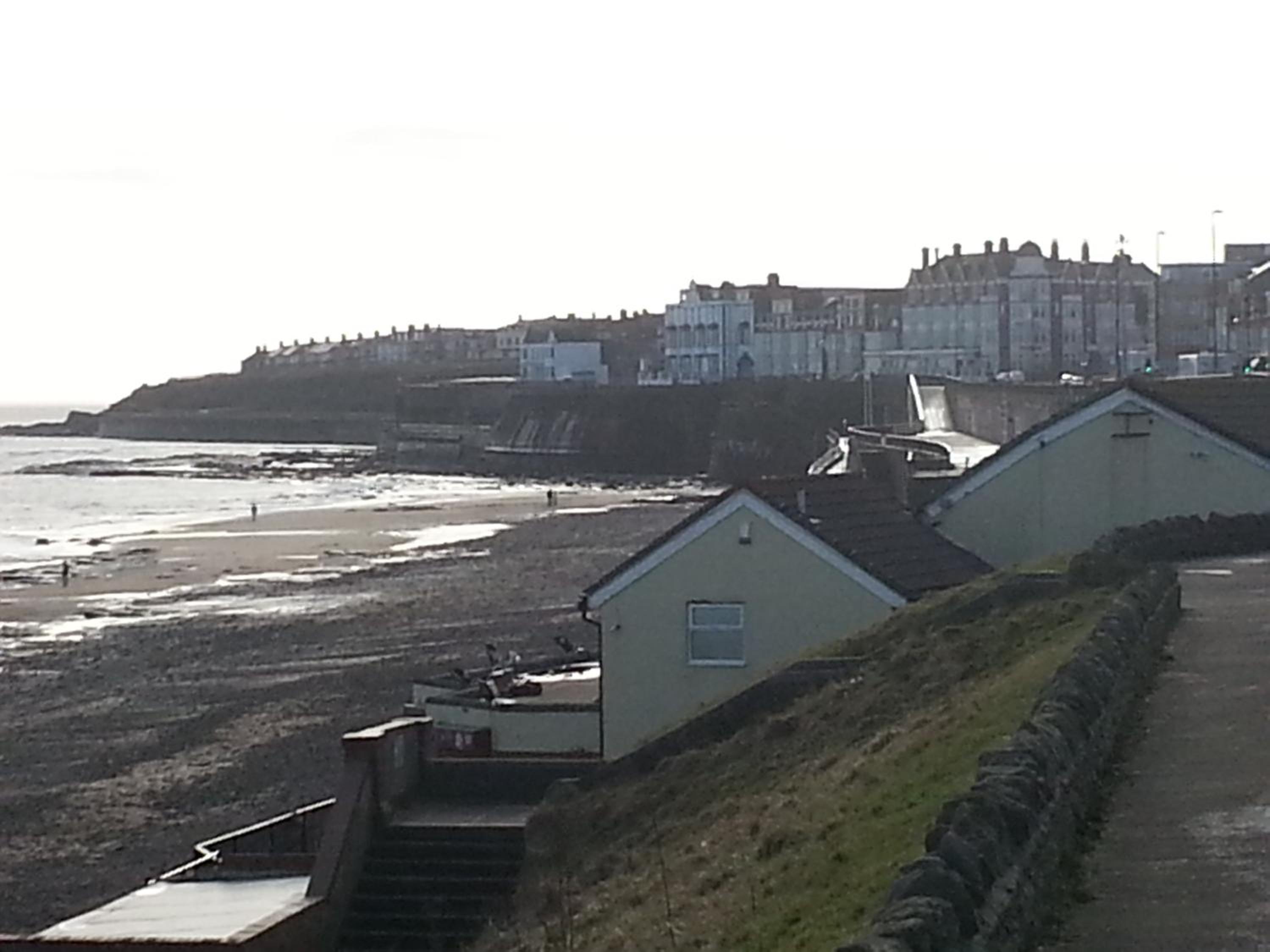Whitley Bay Vacations - The Windsor Hotel - Property Image 2