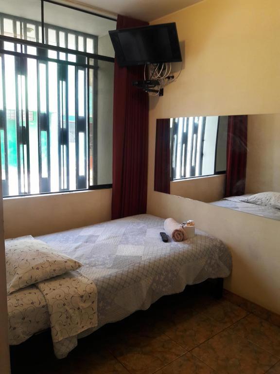 Hostal Kmr