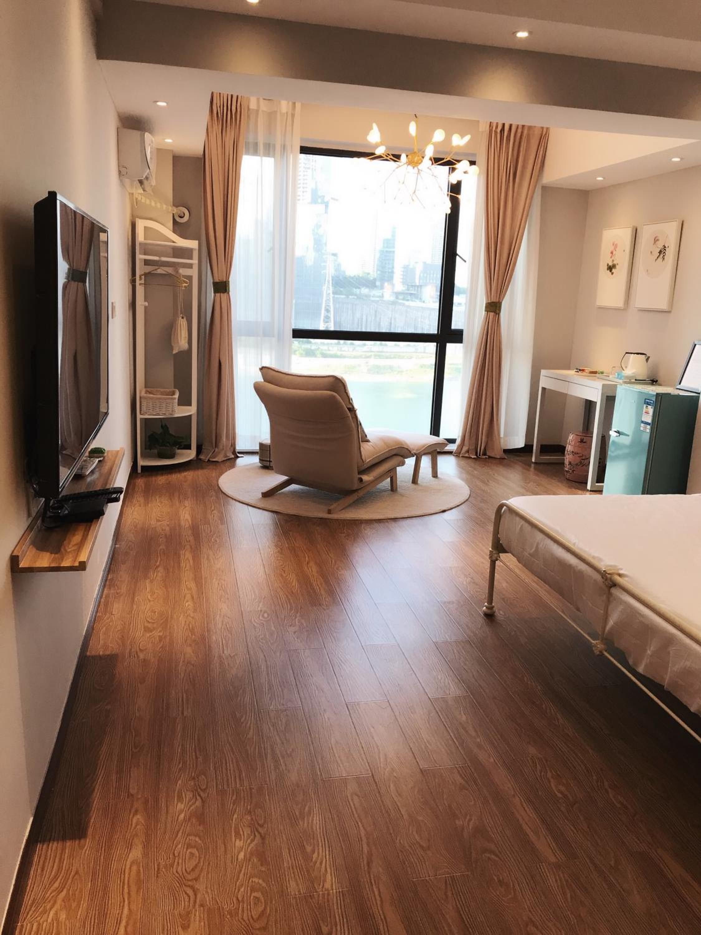 Chongqing Ouranjian Lake View Guesthouse