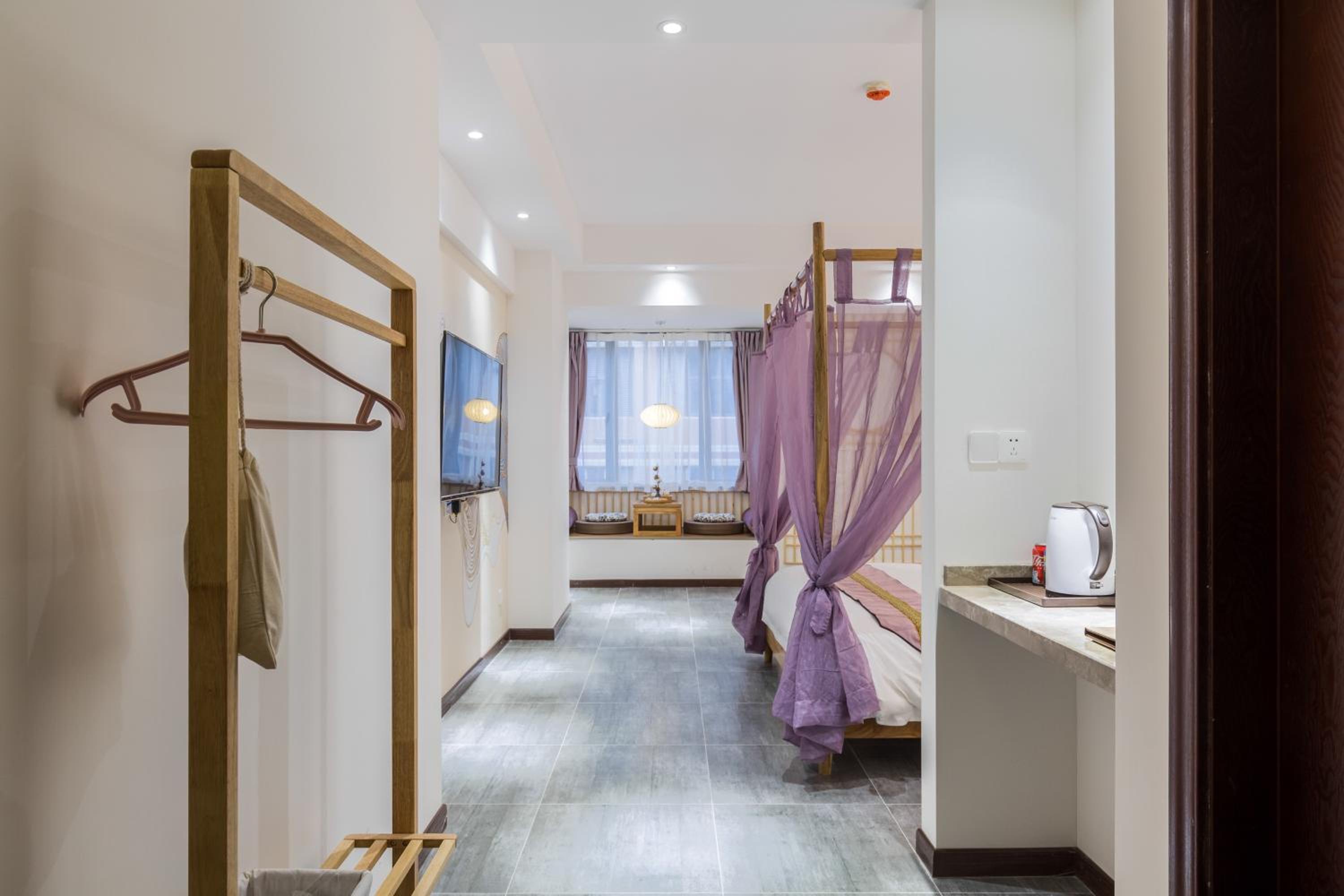 Chongqing Ouranjian Lake View Guesthouse