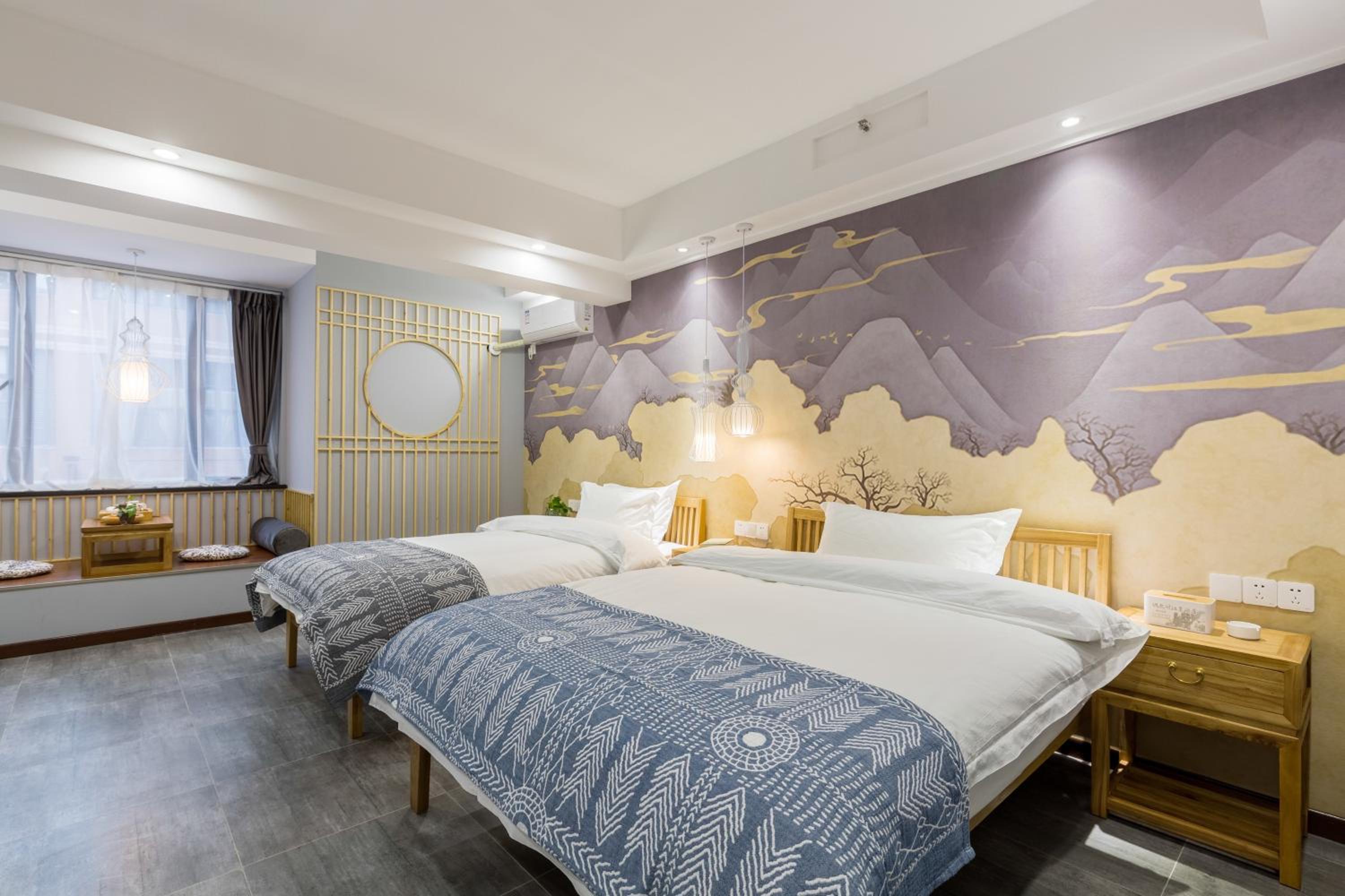 Chongqing Ouranjian Lake View Guesthouse
