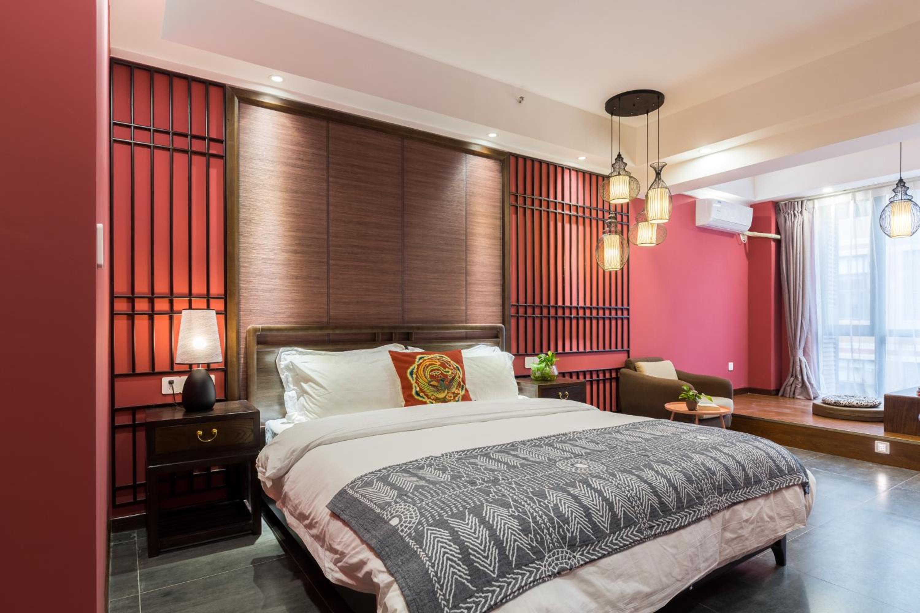 Chongqing Ouranjian Lake View Guesthouse