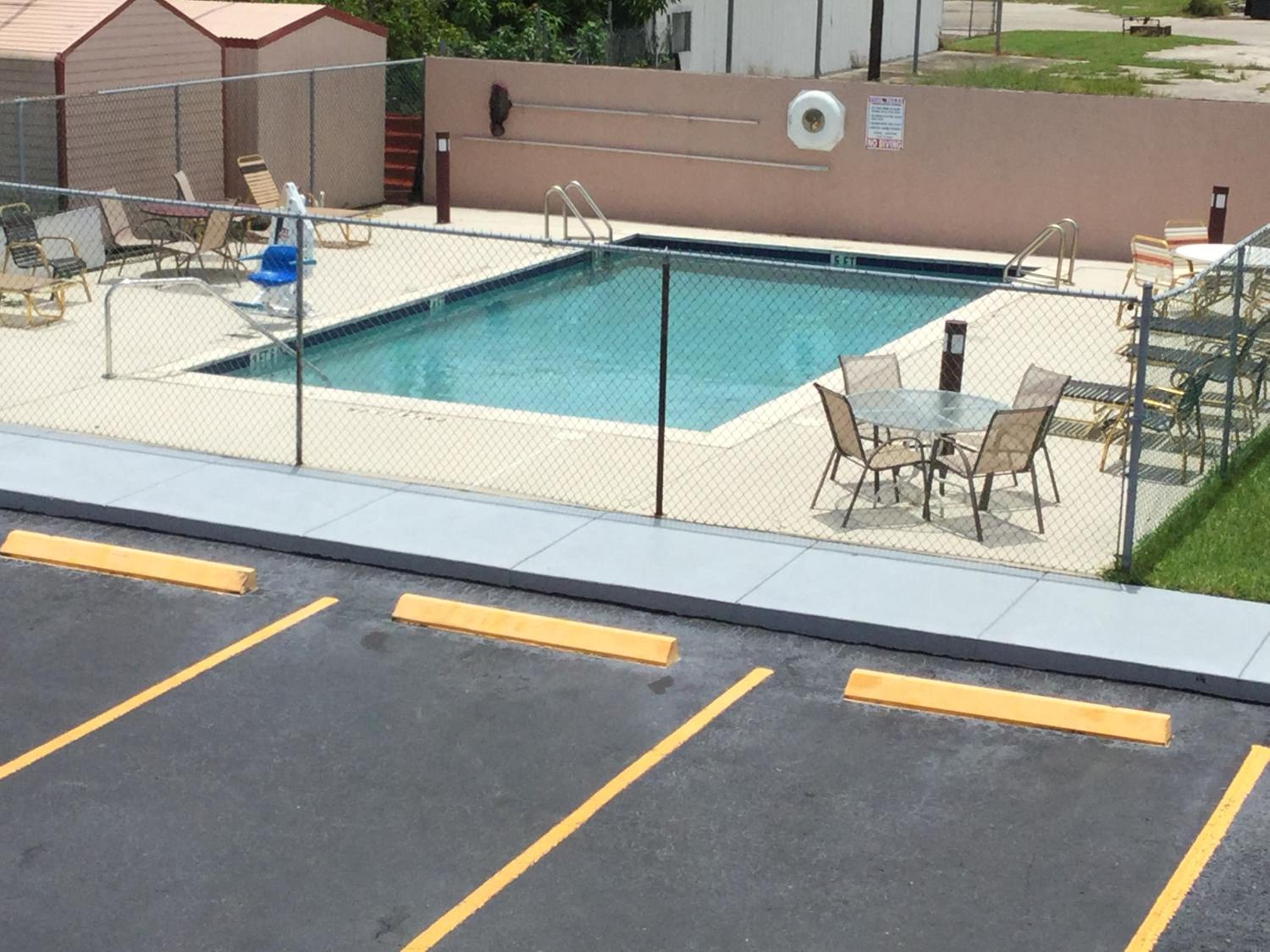 Vero Beach Vacations - Redfinn Inn - Property Image 23