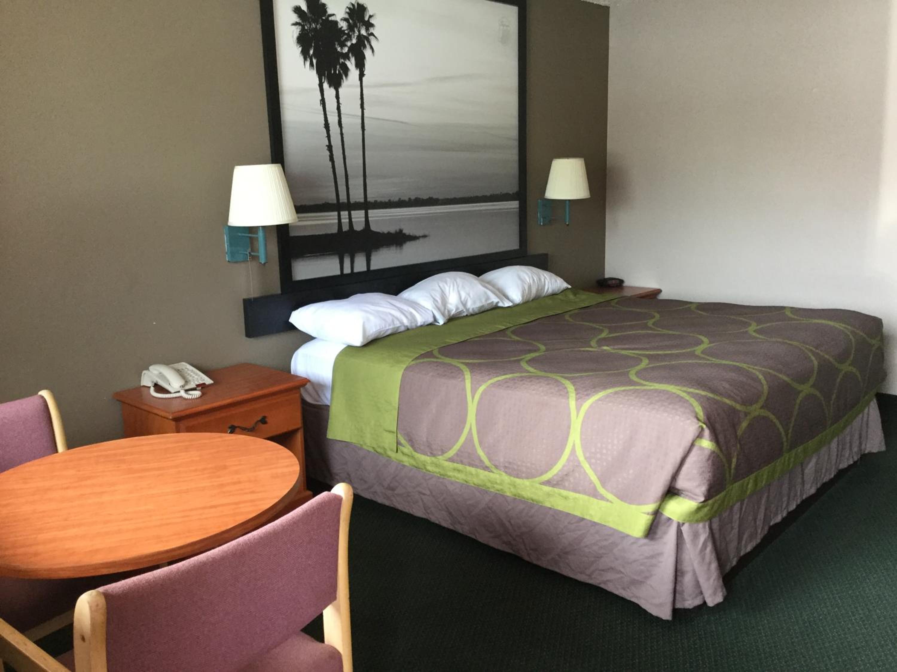 Vero Beach Vacations - Redfinn Inn - Property Image 19