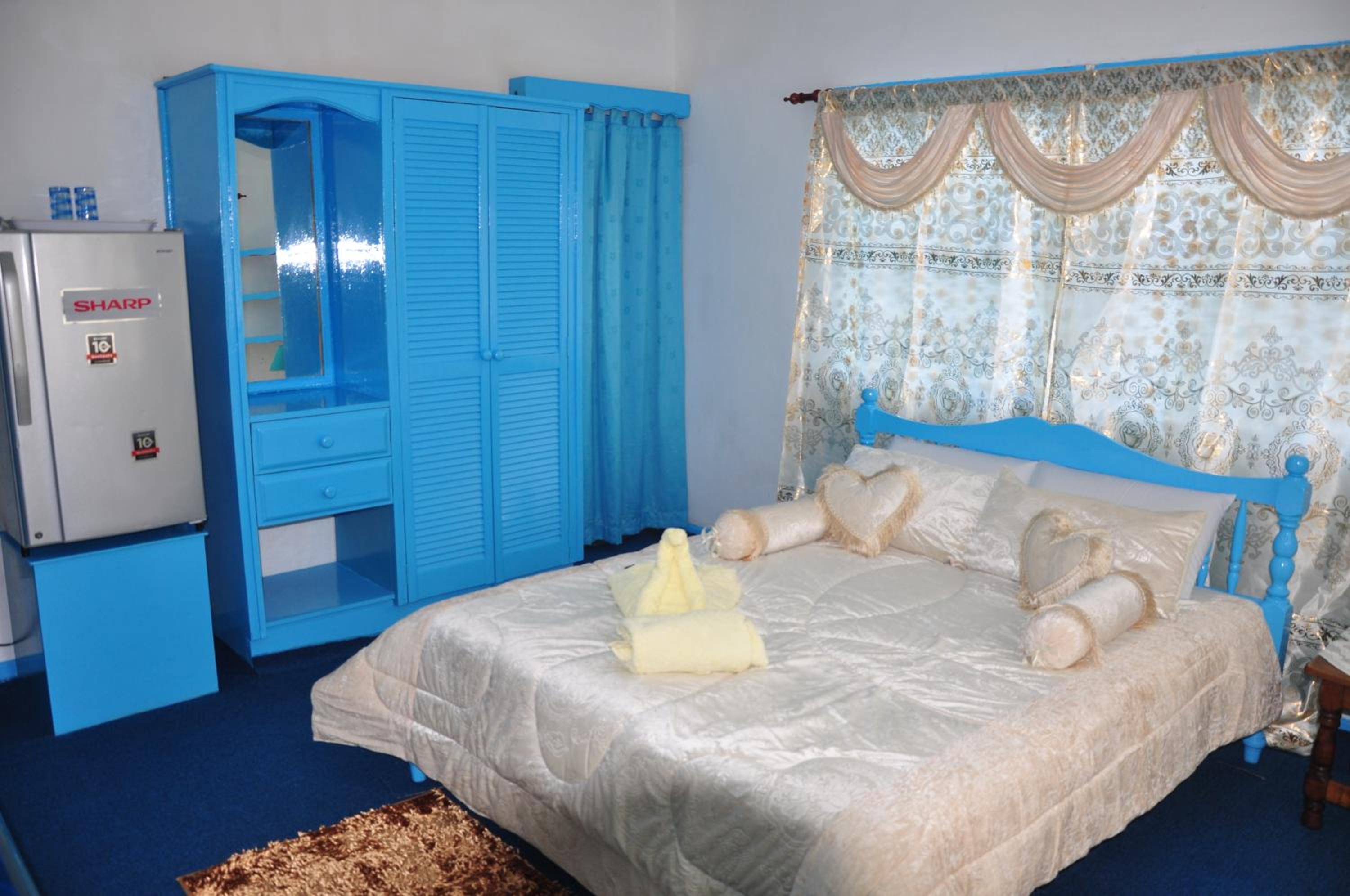 Le Chateau Bleu