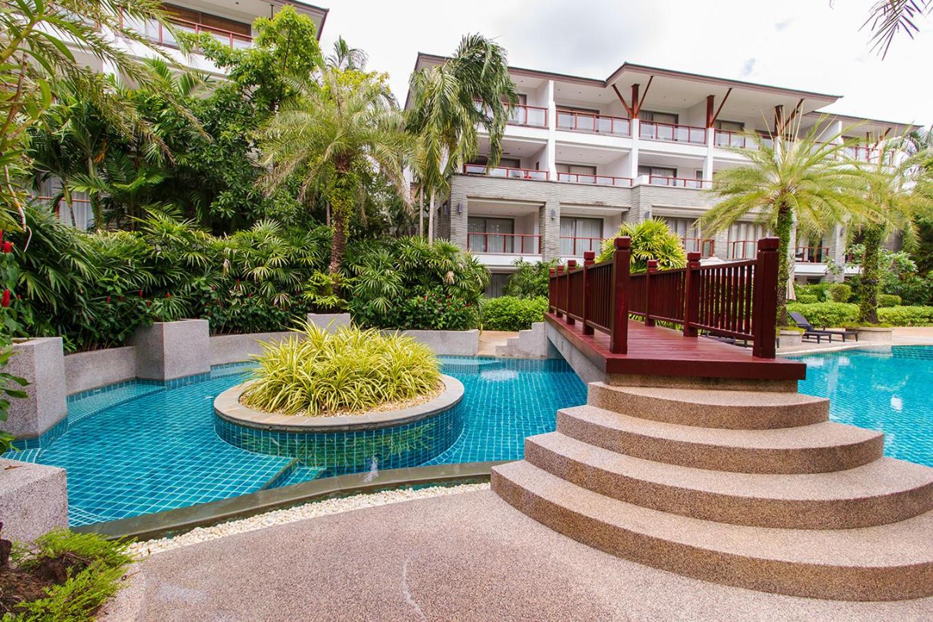 Nai Thon Beachfront Apartments