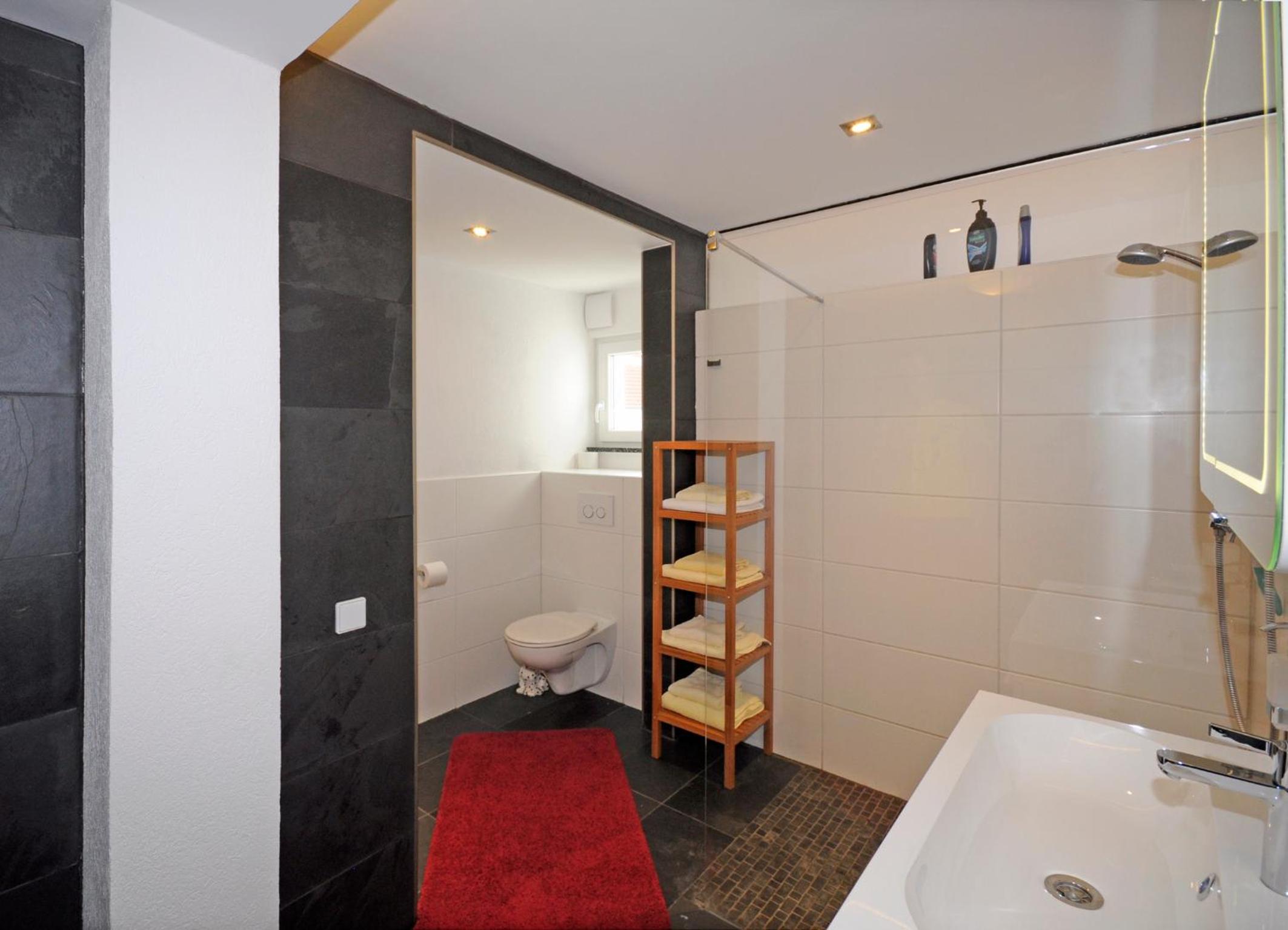 Exclusiv Apartment 3 Zi Waschmaschine