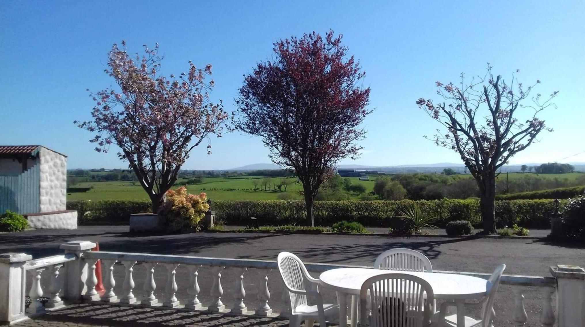 Gortin Glen Guest House view 2