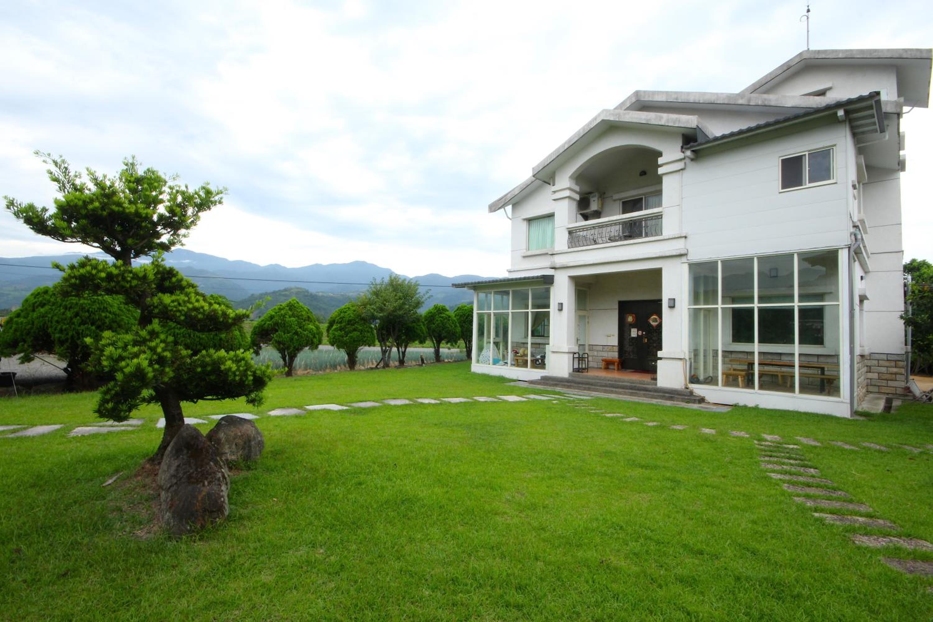Star House