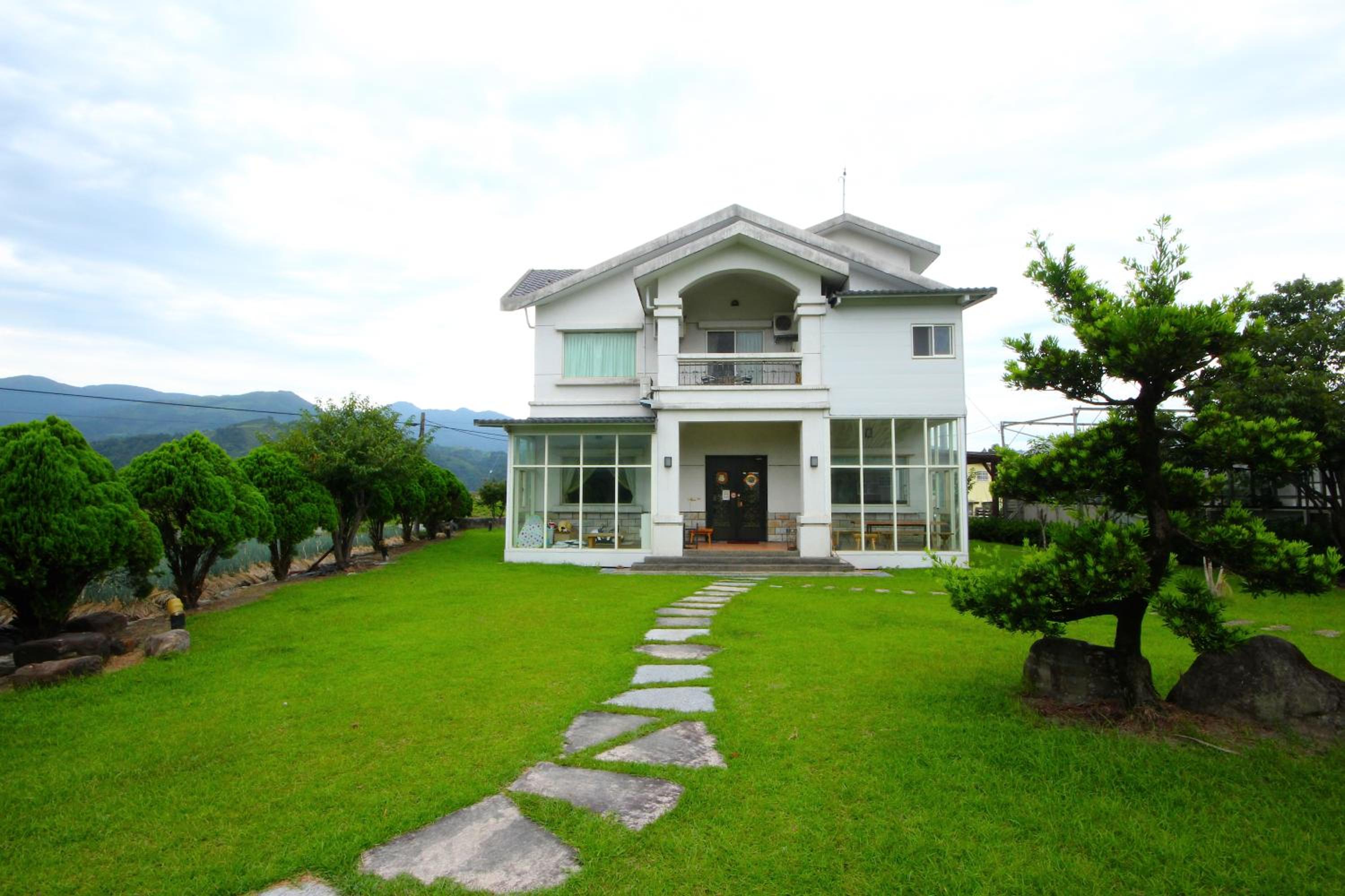 Star House