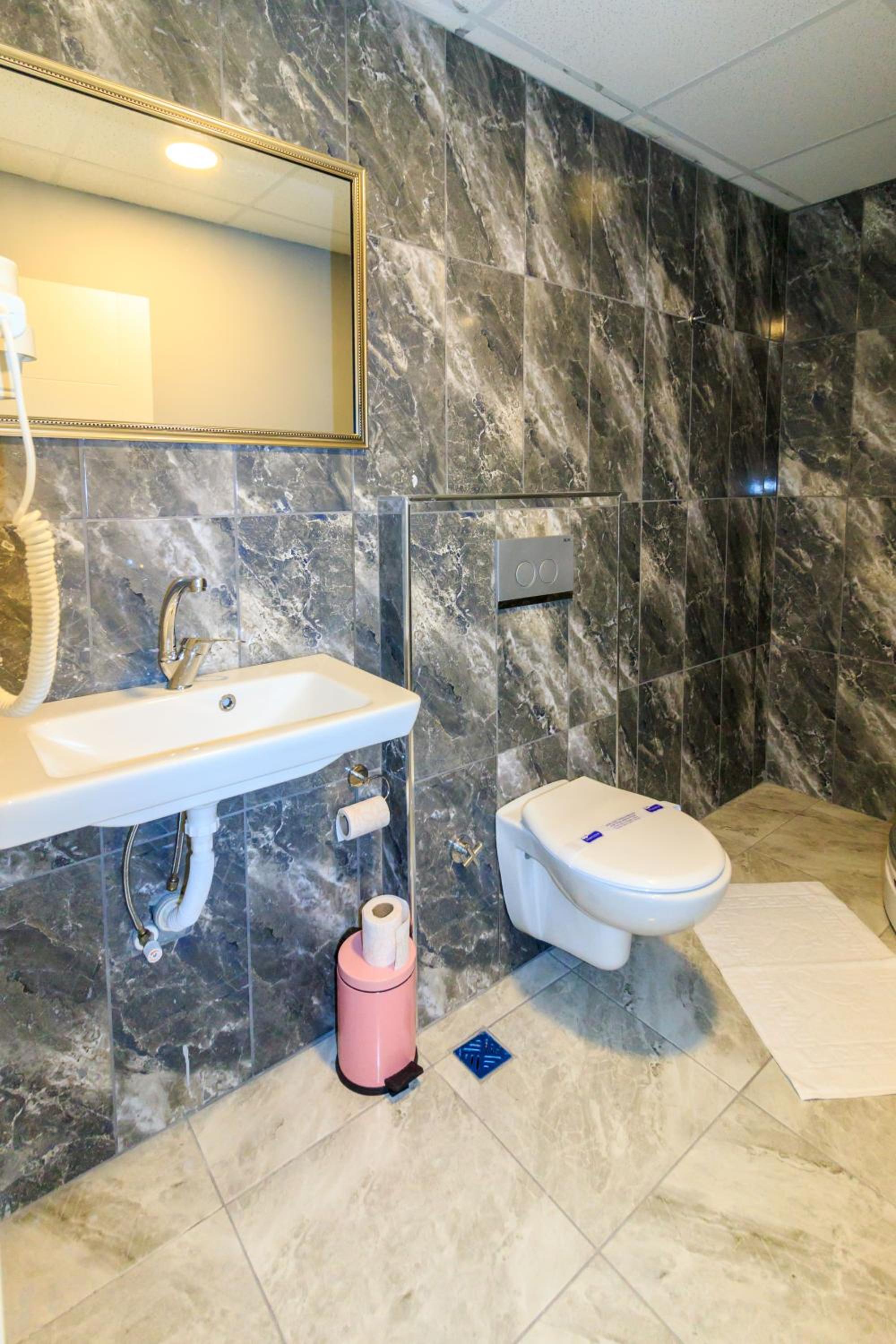 Nar Sarayı - Image 37