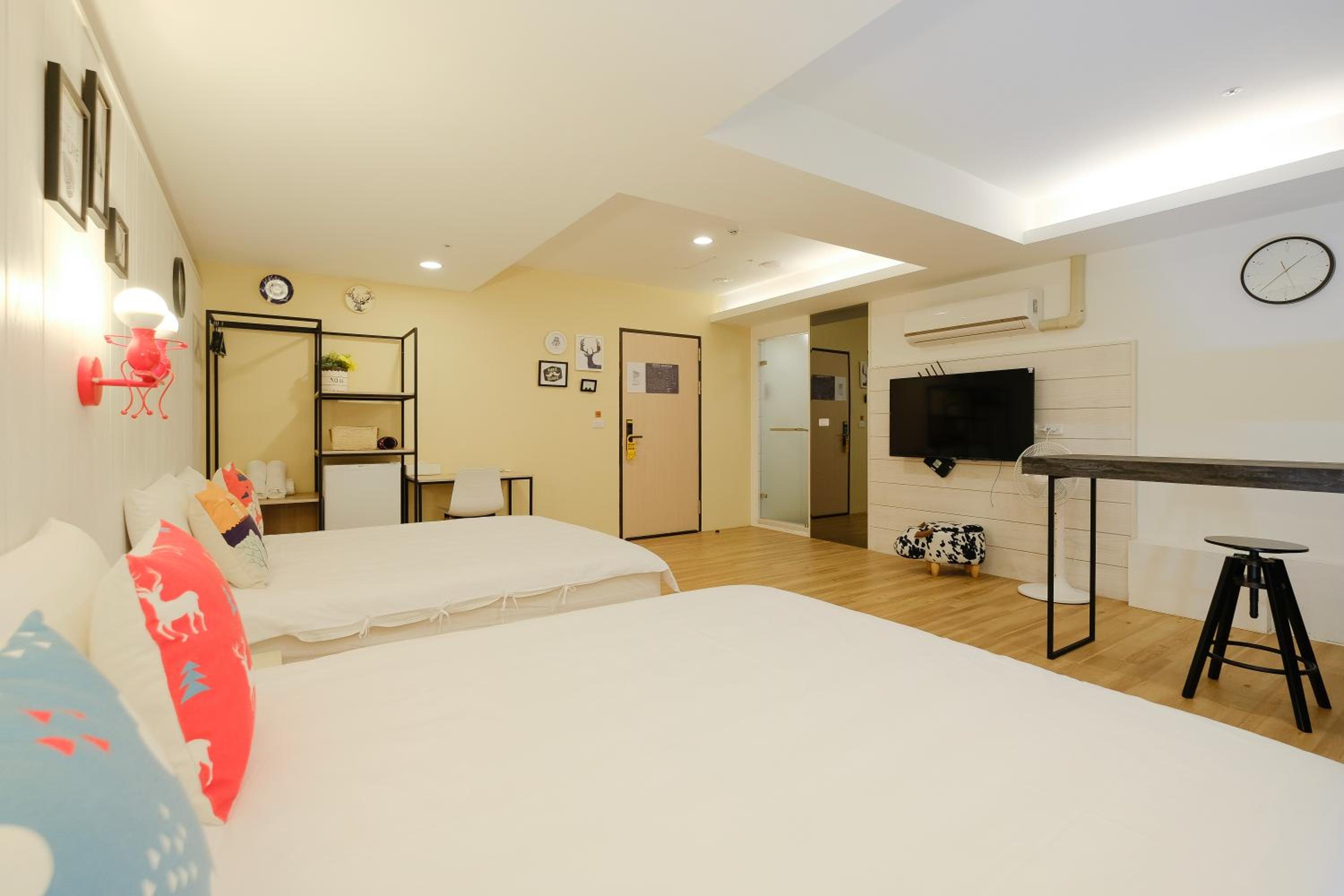 Color Fun inn