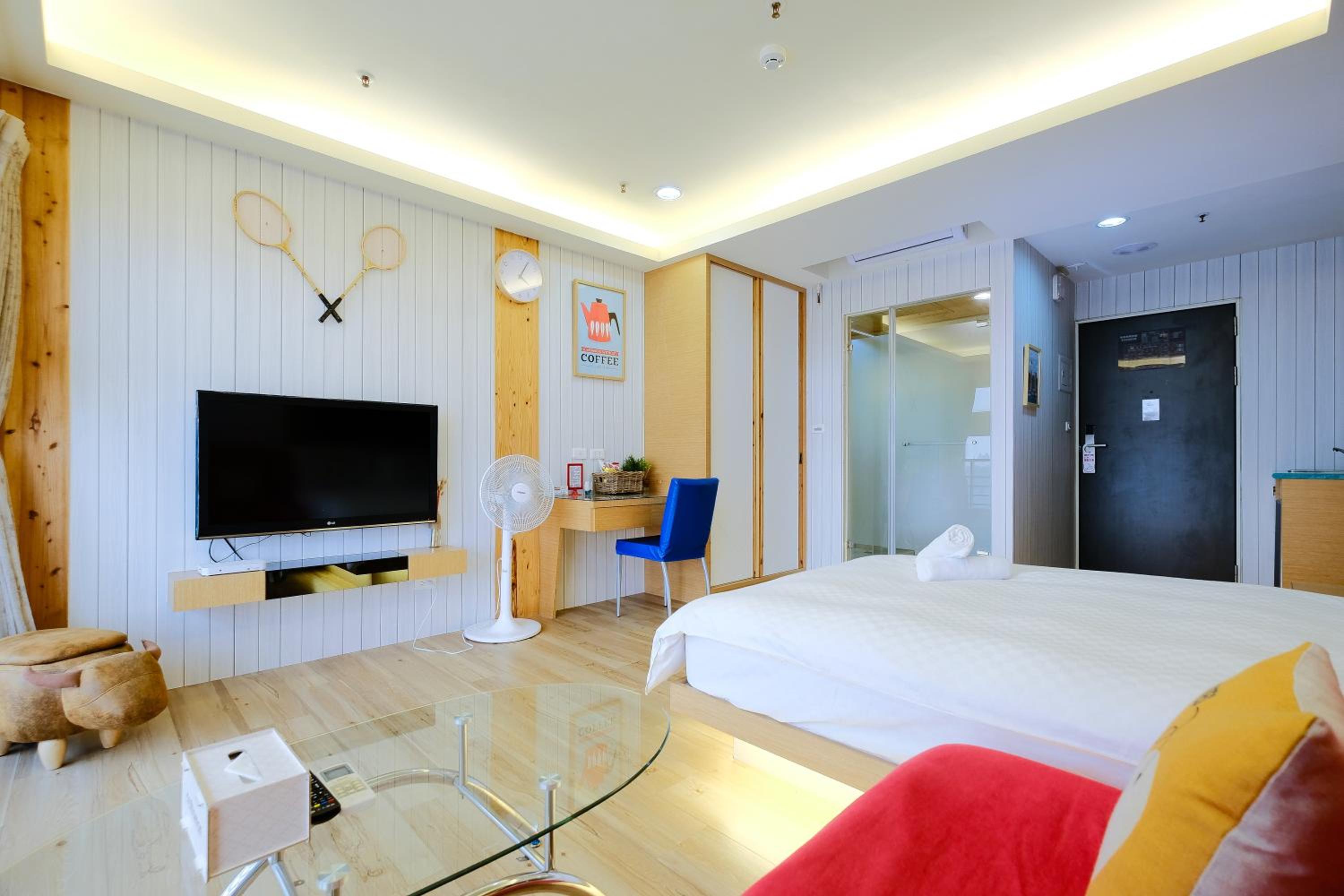 Color Fun inn