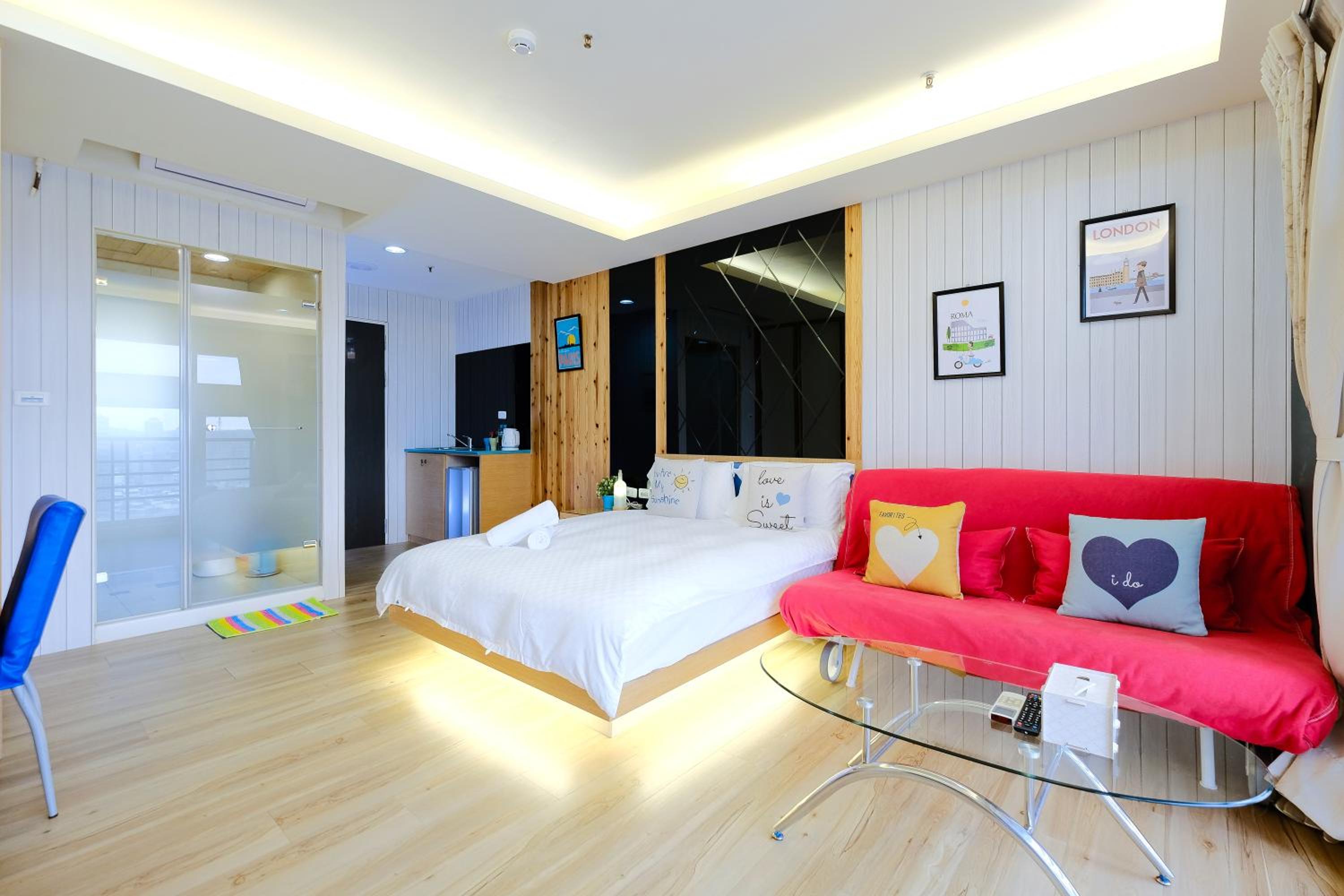 Color Fun inn