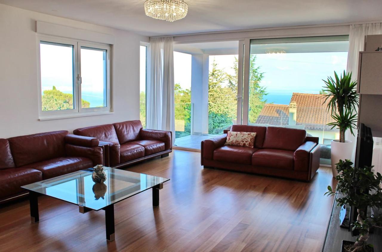 Apartments Anna view 2