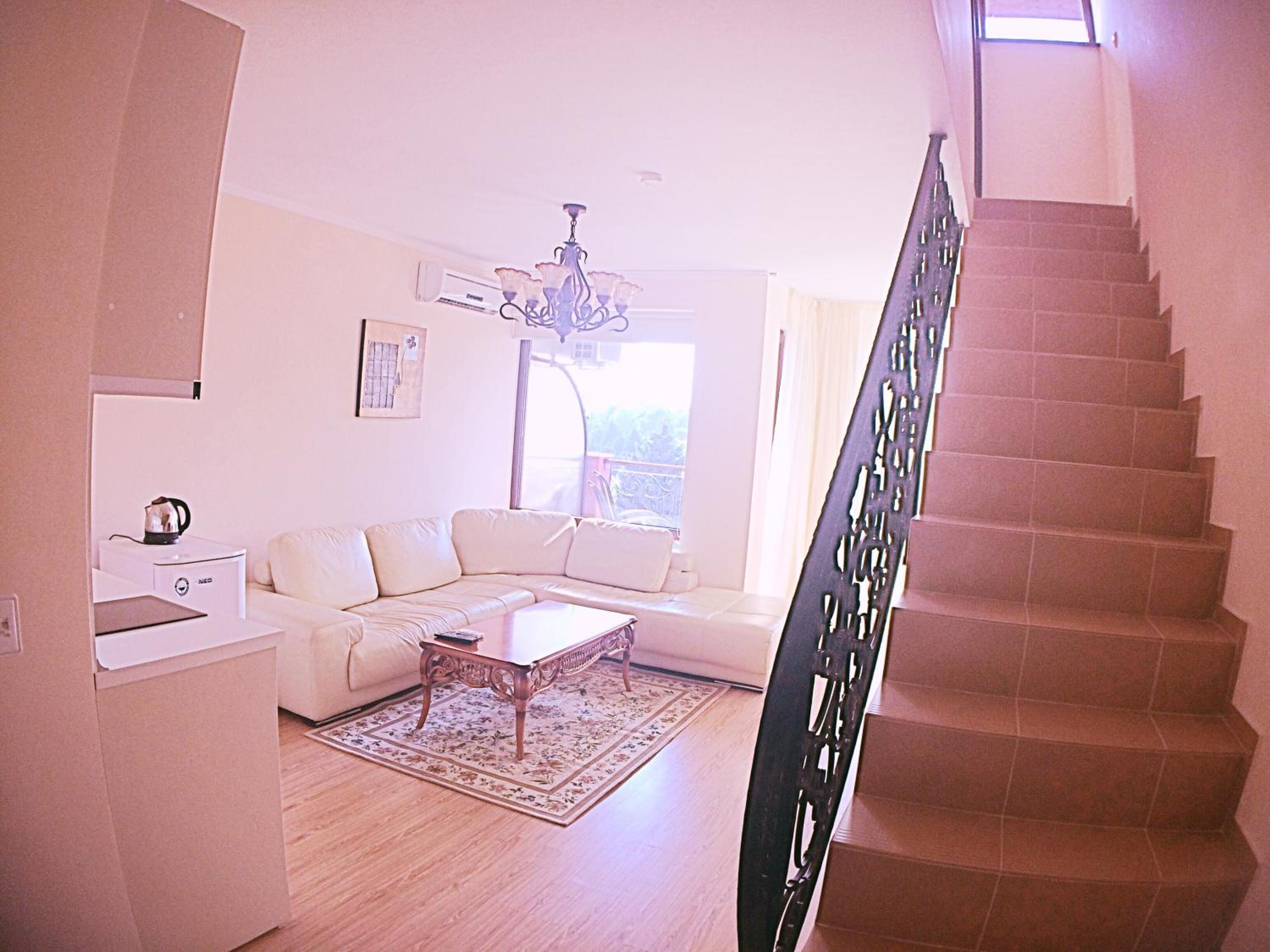 Chateau Del Marina Penthouses view 2