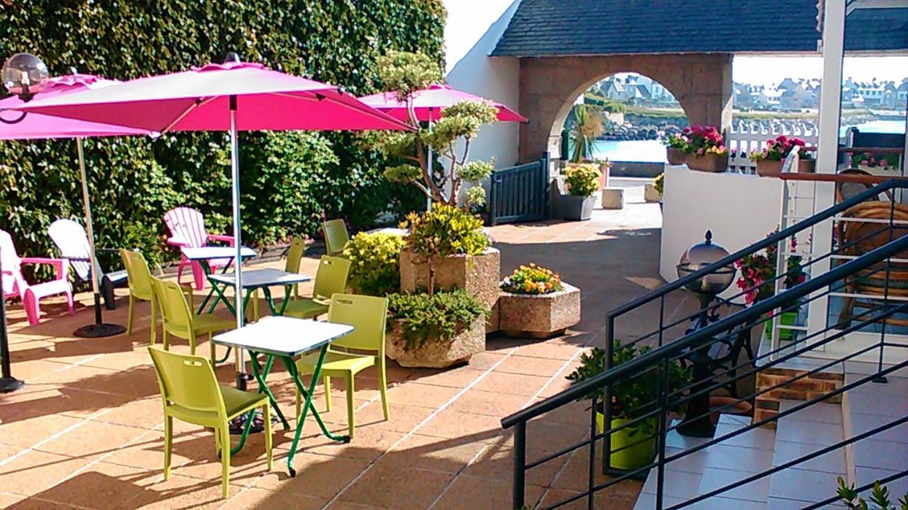 outdoor BBQ area