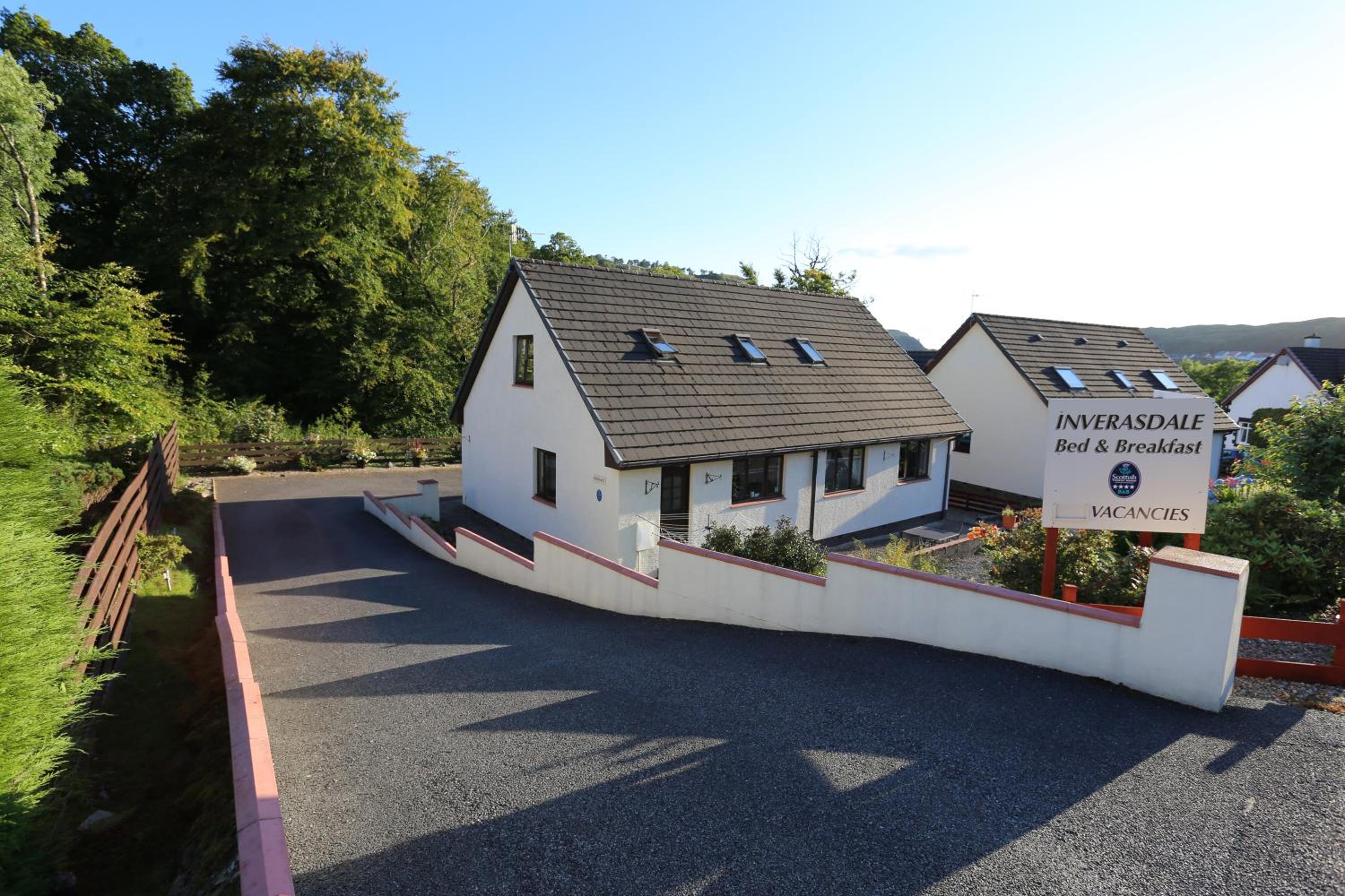 Hotel Inverasdale - Image 1