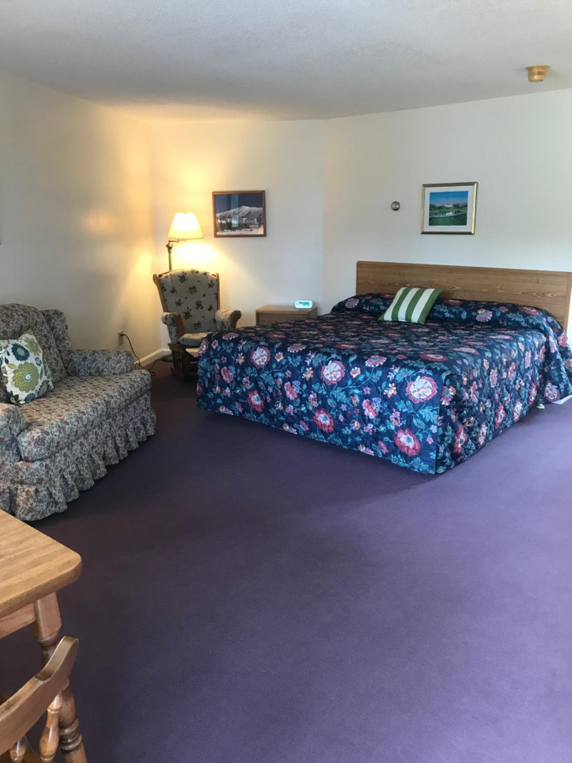Four Seasons Motor Inn view 4