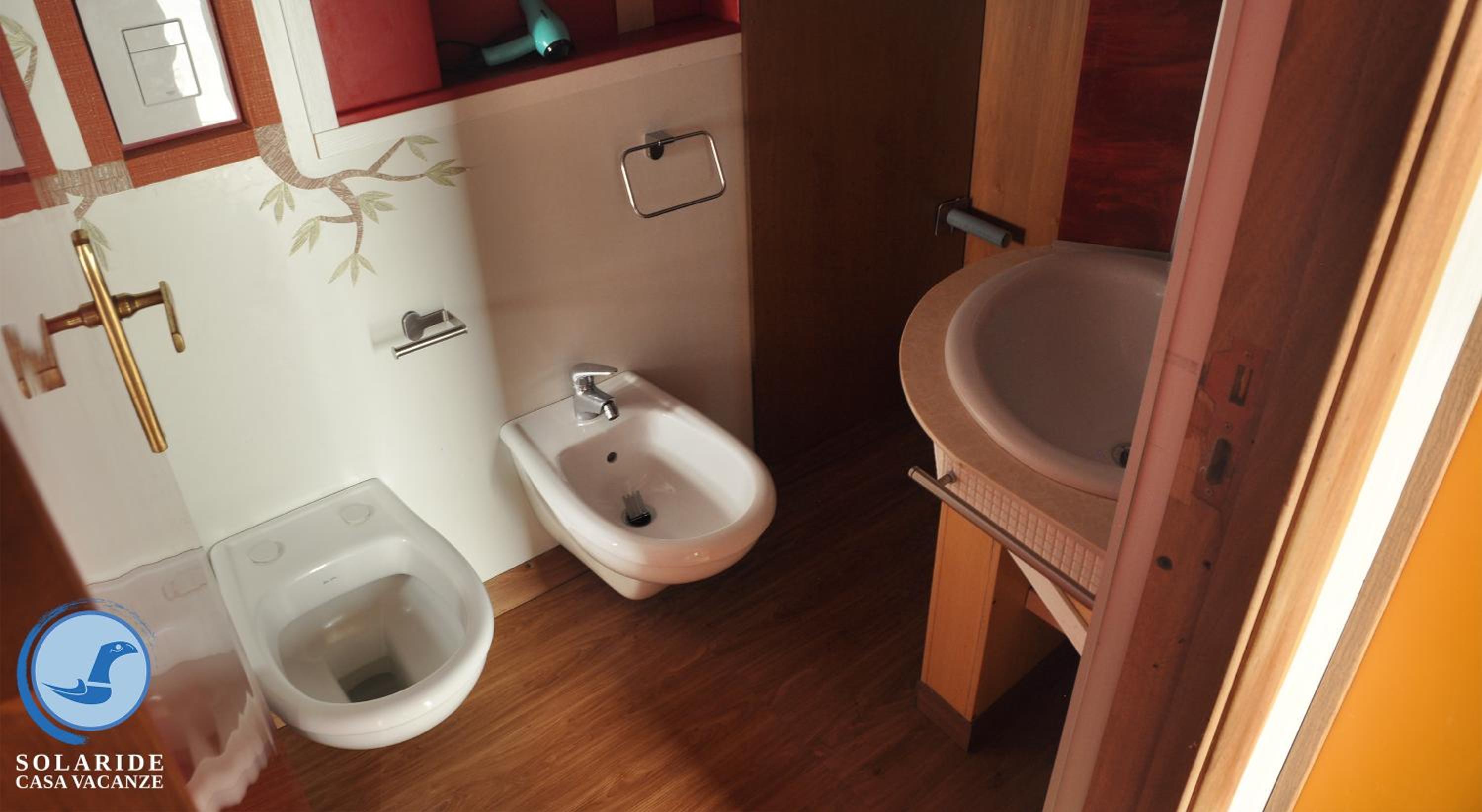 RESIDENCE SOLARIDE apartments, FREE PRIVATE PARKING WITH VIDEOSURVELLIANCE and SHUTTLE SERVICE