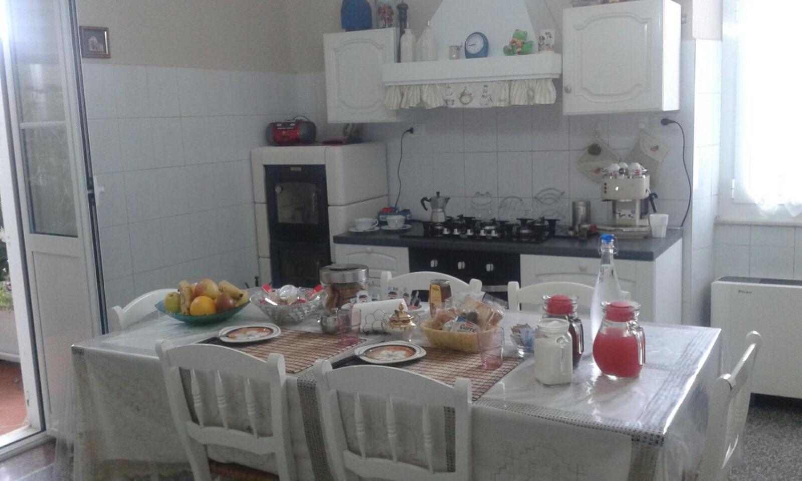 Photo 23
