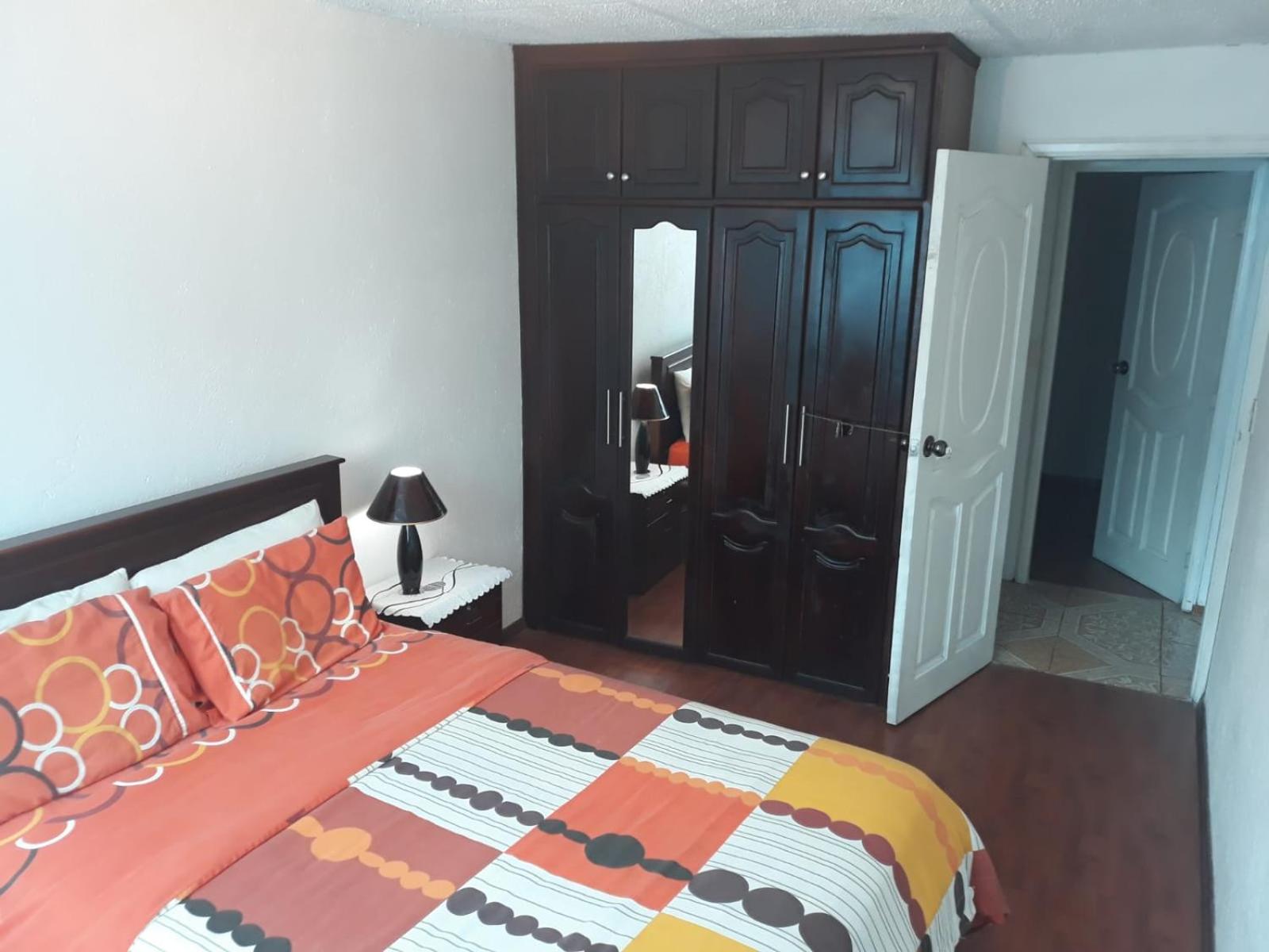 Jorge's apartment