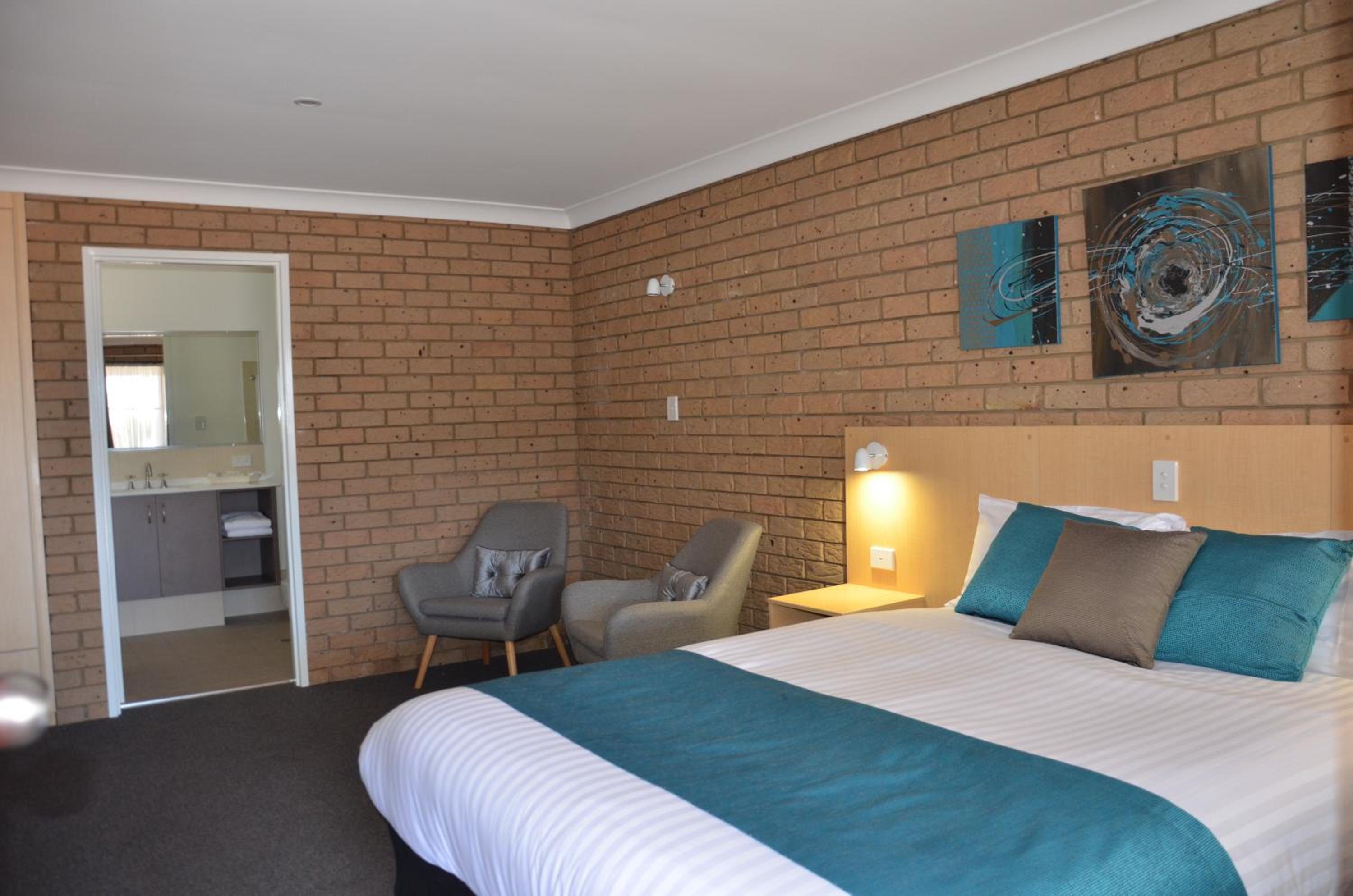 Sunray Motor Inn