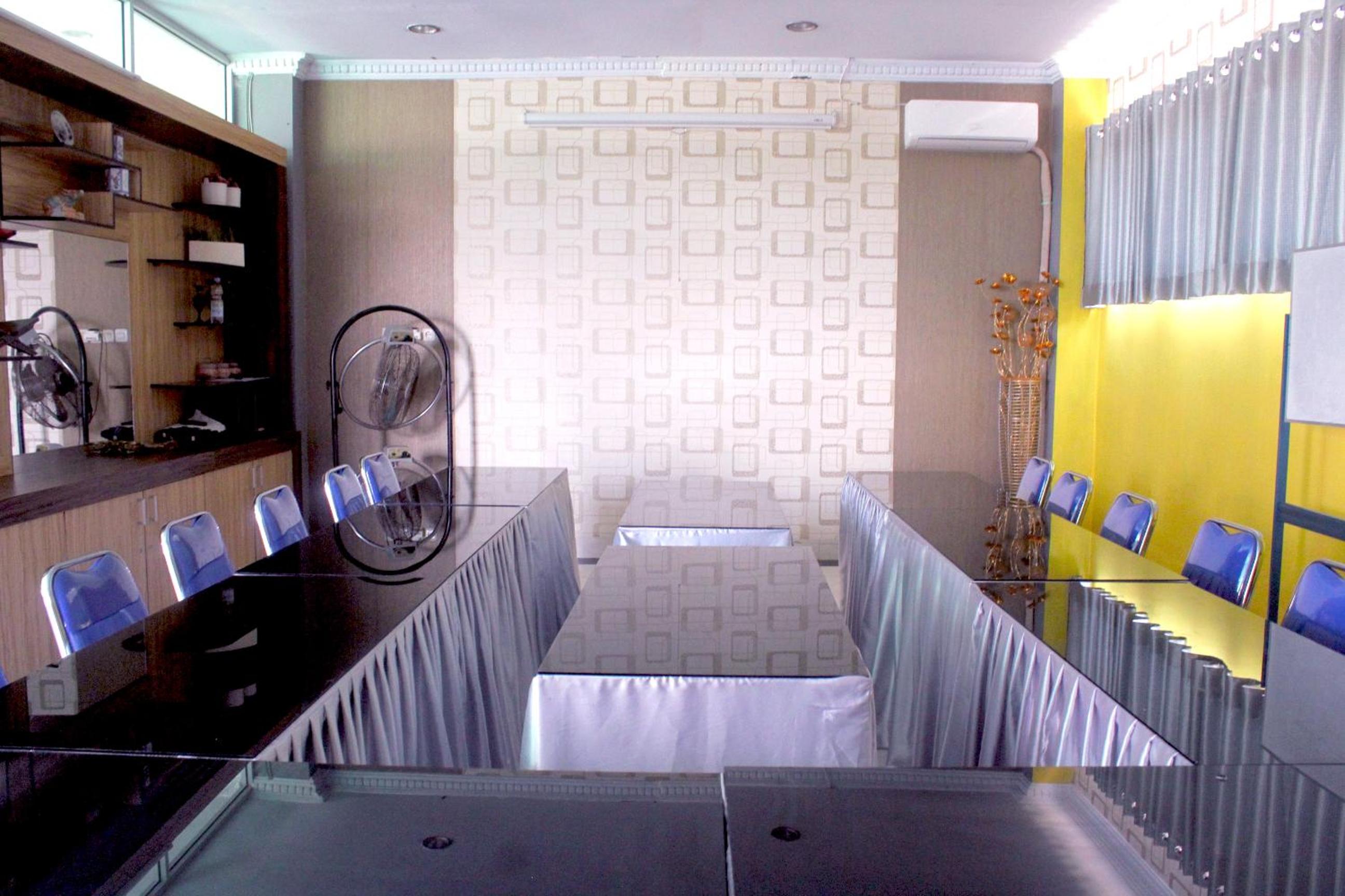 meeting & event spaces