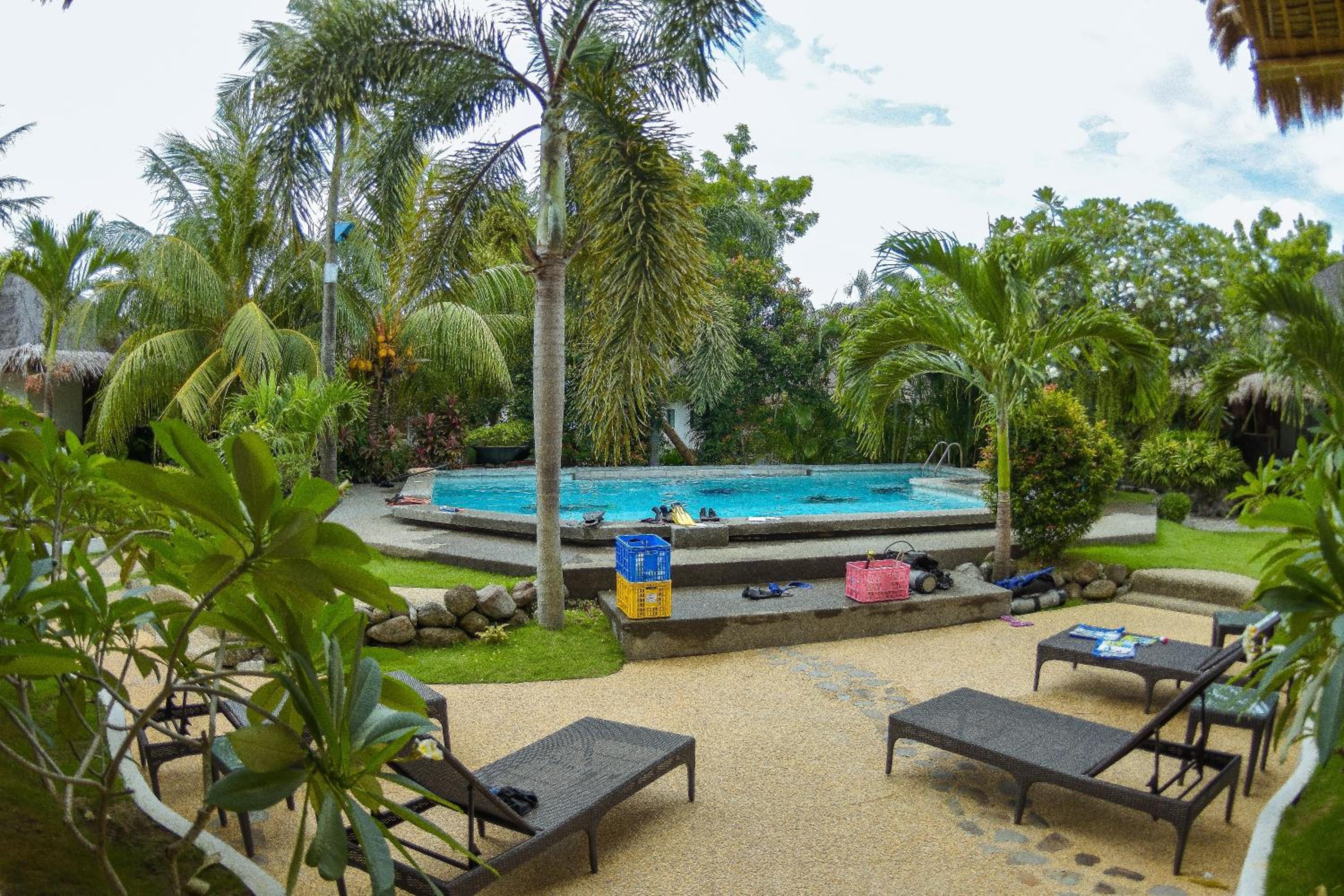 Liquid Dive Resort