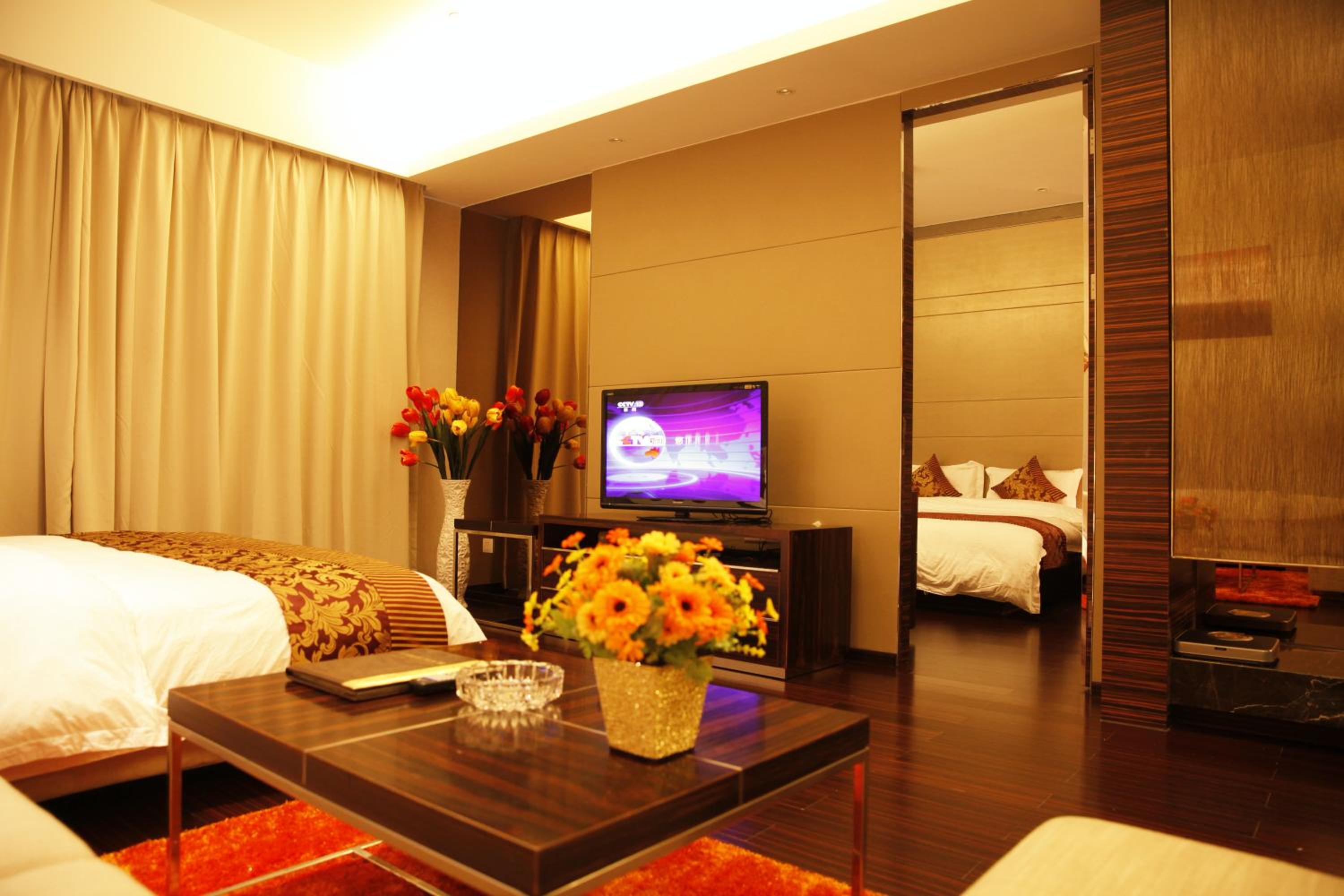 Checkinn International Apartment (GuangZhou PaZhou Poly World Trade Branch)