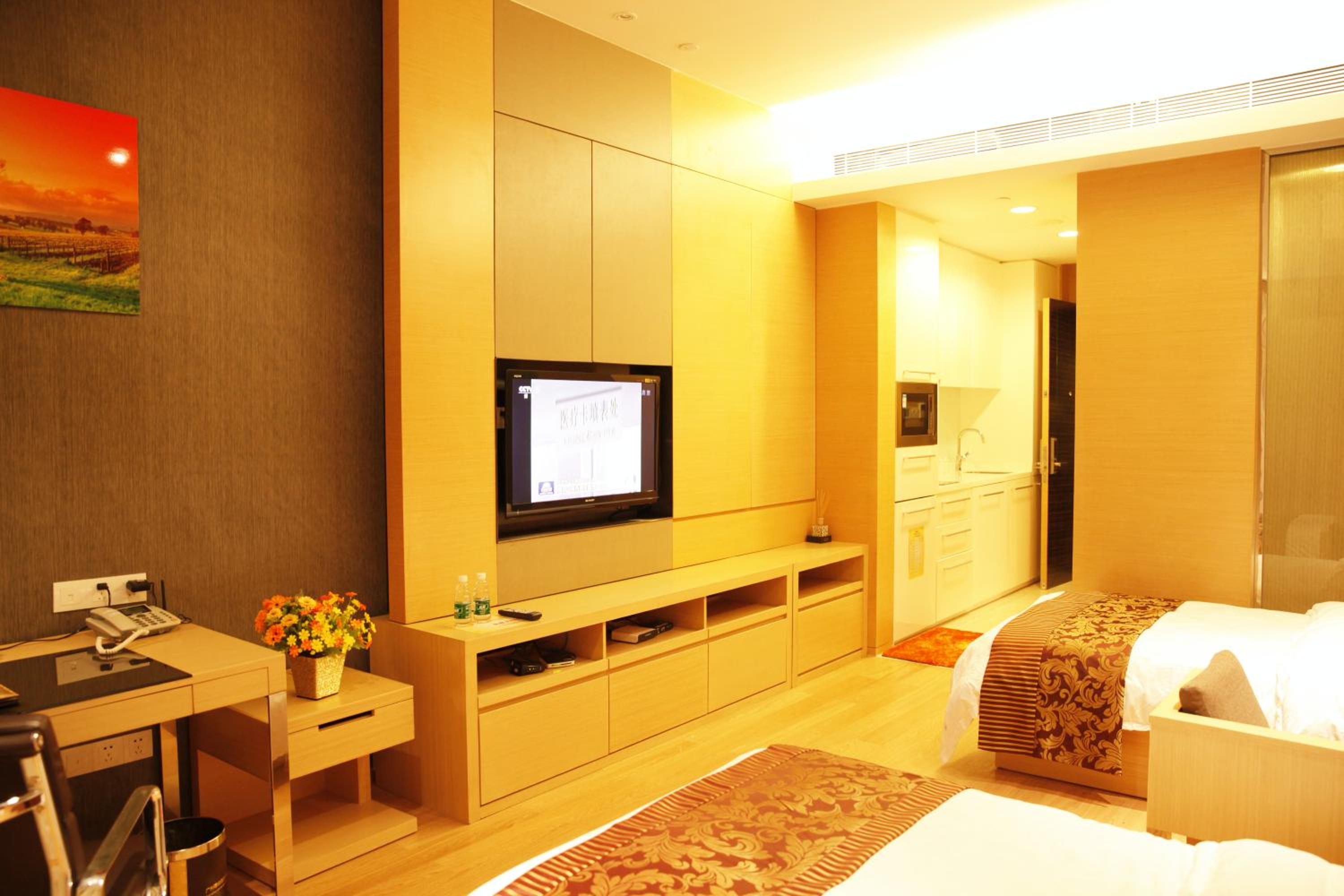 Checkinn International Apartment (GuangZhou PaZhou Poly World Trade Branch)