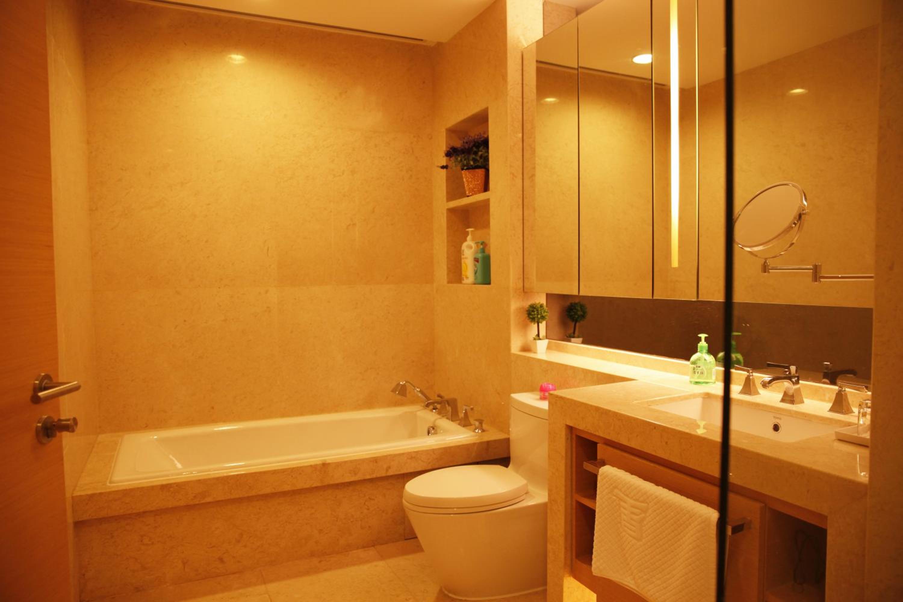 Checkinn International Apartment (GuangZhou PaZhou Poly World Trade Branch)