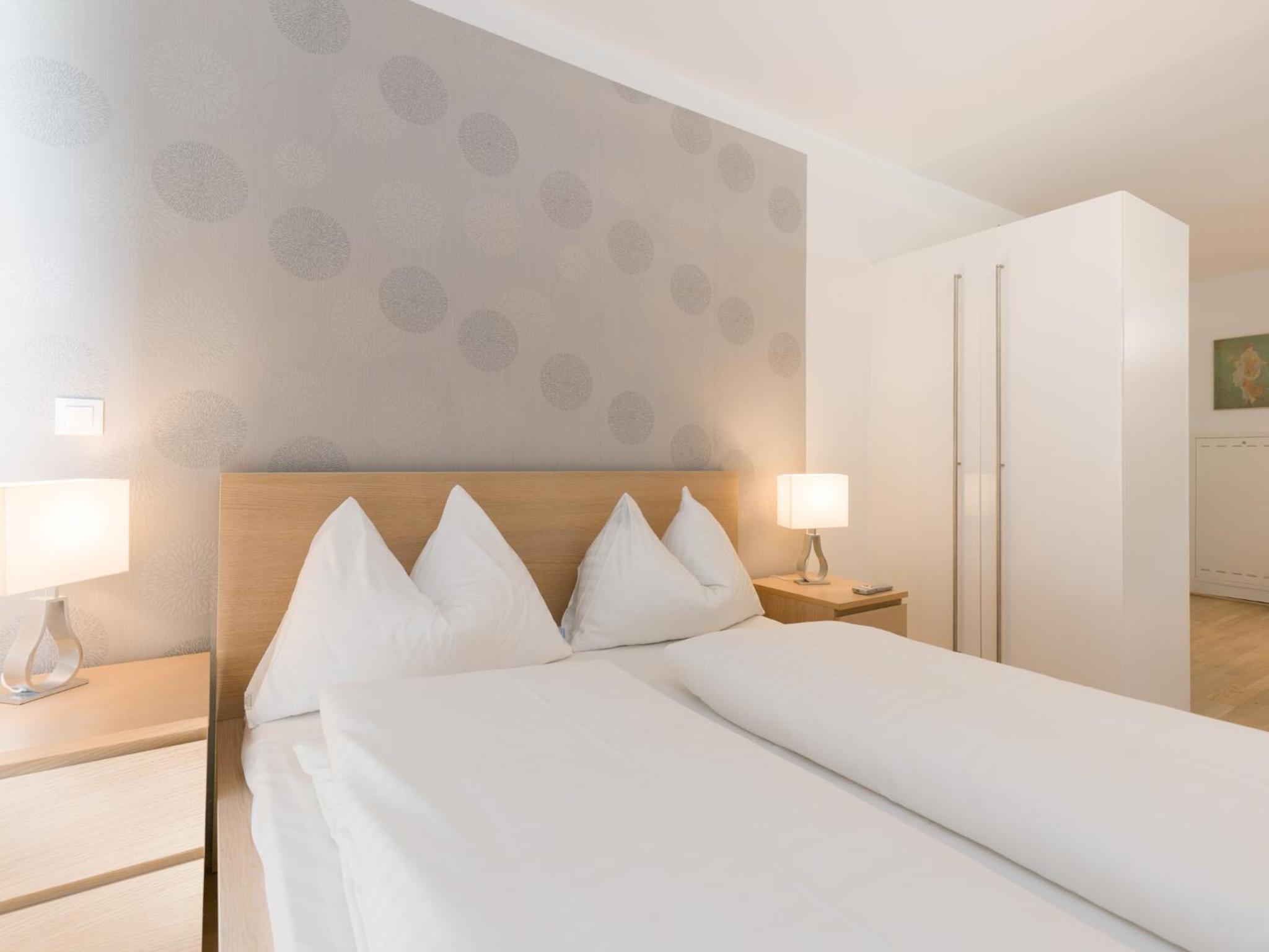 Christian Apartments Oper - contactless check in
