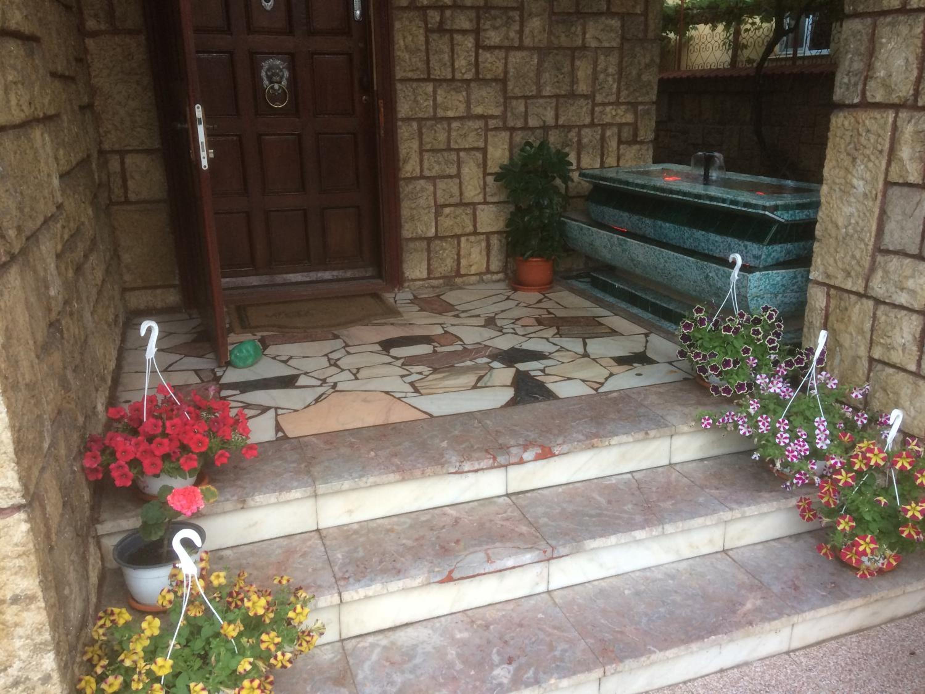 Villa 3 papuci